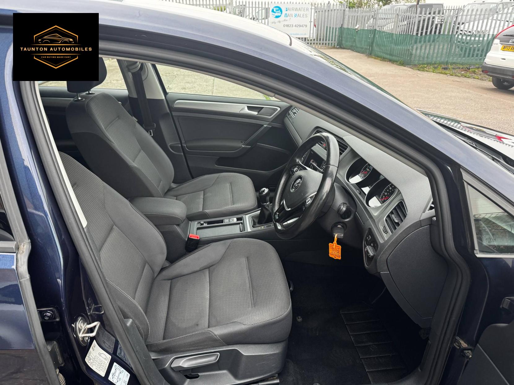 Volkswagen Golf 1.4 TSI BlueMotion Tech Match Edition Hatchback 5dr Petrol Manual Euro 6 (s/s) (125 ps)