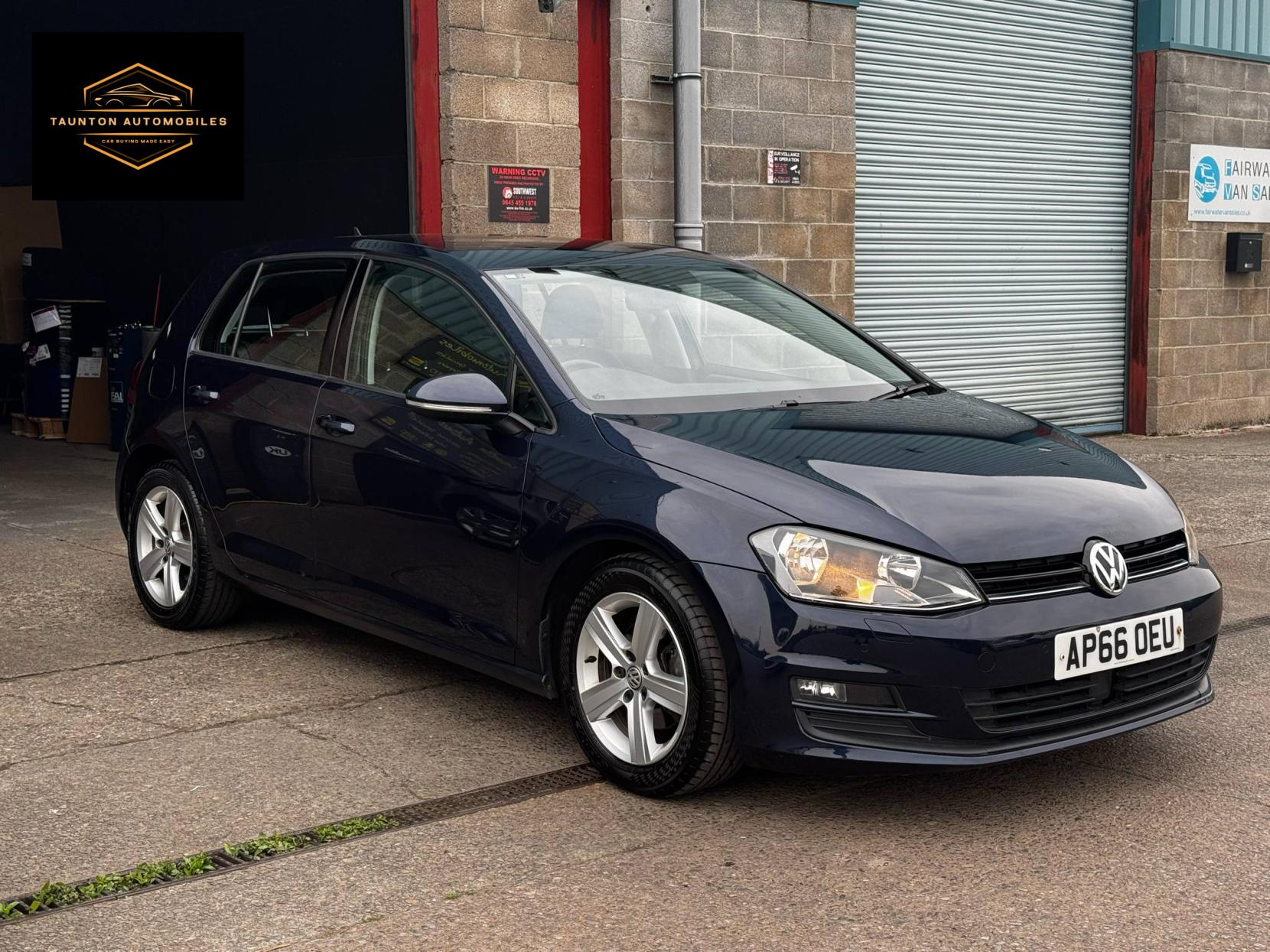 Volkswagen Golf 1.4 TSI BlueMotion Tech Match Edition Hatchback 5dr Petrol Manual Euro 6 (s/s) (125 ps)