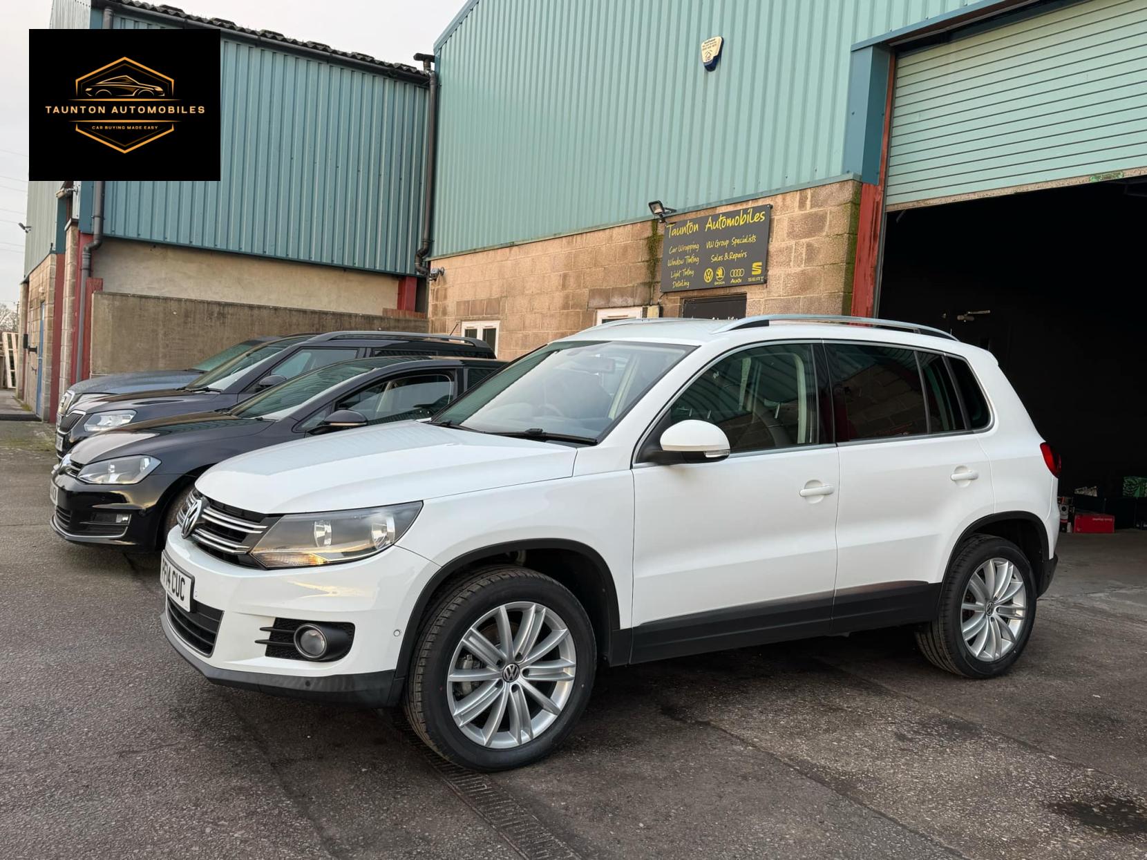 Volkswagen Tiguan 2.0 TDI BlueMotion Tech Match SUV 5dr Diesel DSG 4WD Euro 5 (s/s) (140 ps)