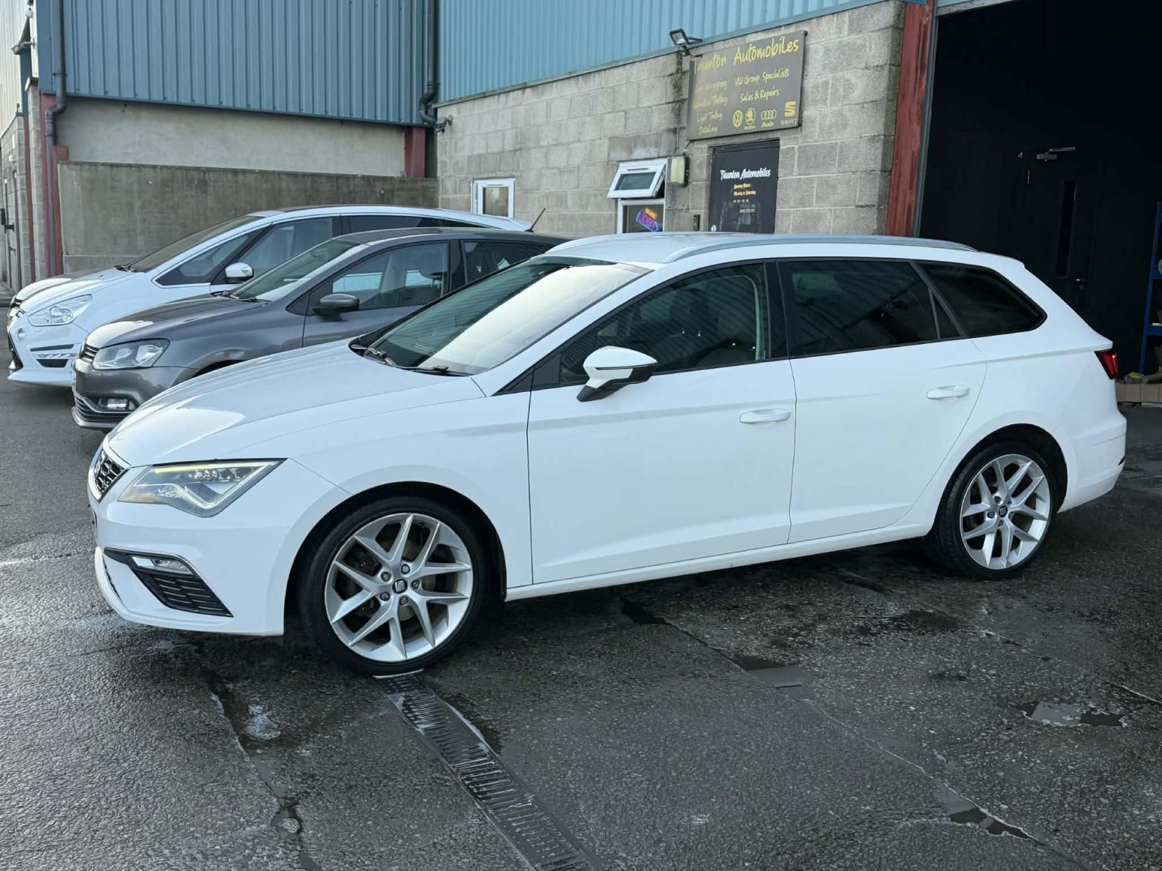 SEAT Leon 2.0 TDI FR Technology ST 5dr Diesel Manual Euro 6 (s/s) (150 ps)