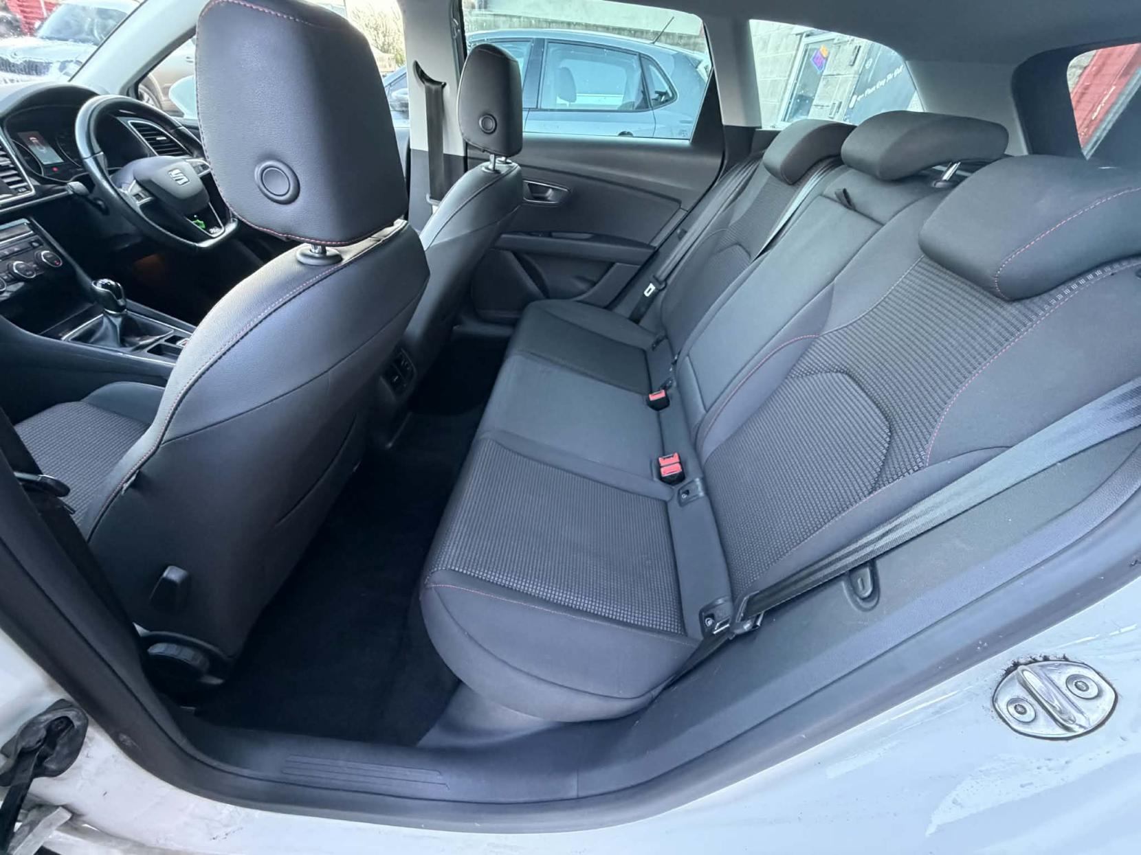 SEAT Leon 2.0 TDI FR Technology ST 5dr Diesel Manual Euro 6 (s/s) (150 ps)