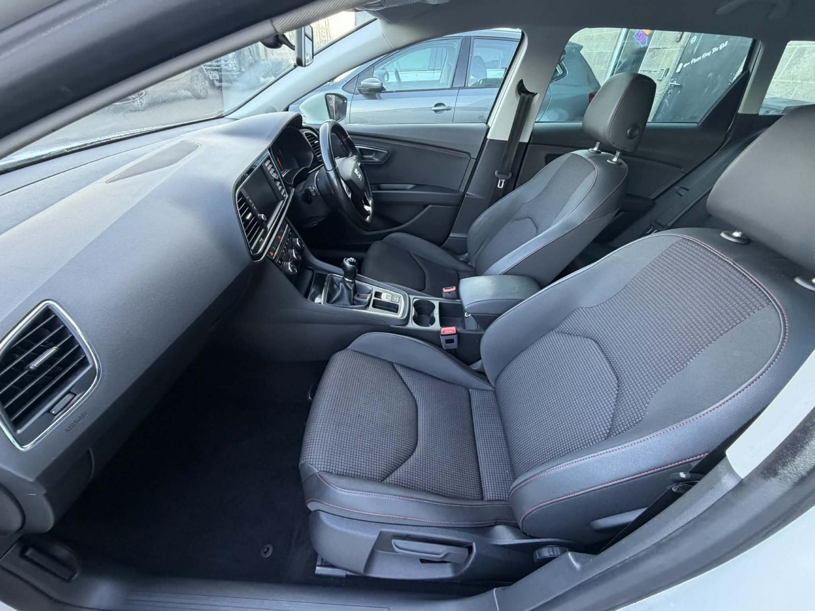 SEAT Leon 2.0 TDI FR Technology ST 5dr Diesel Manual Euro 6 (s/s) (150 ps)