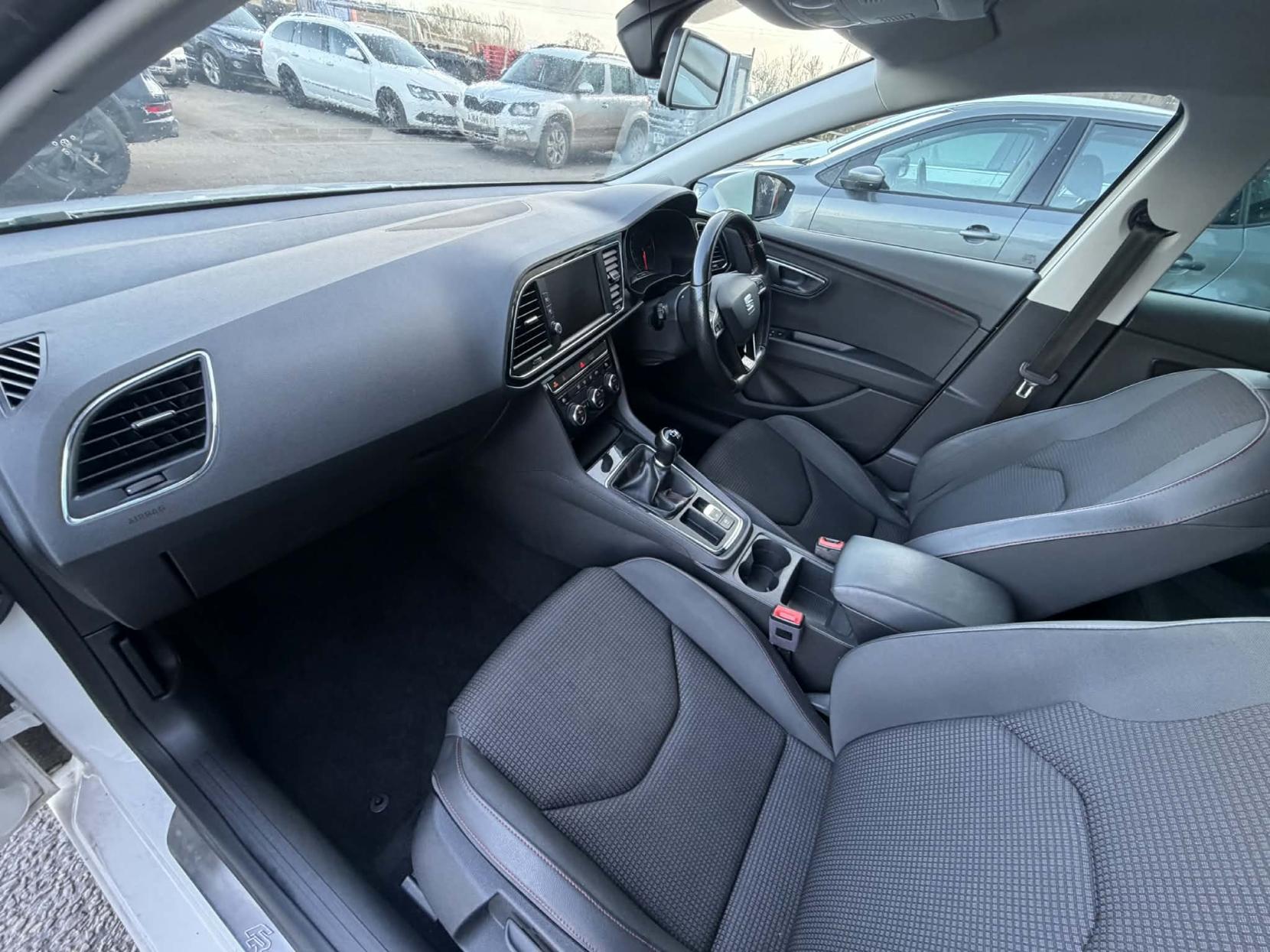 SEAT Leon 2.0 TDI FR Technology ST 5dr Diesel Manual Euro 6 (s/s) (150 ps)