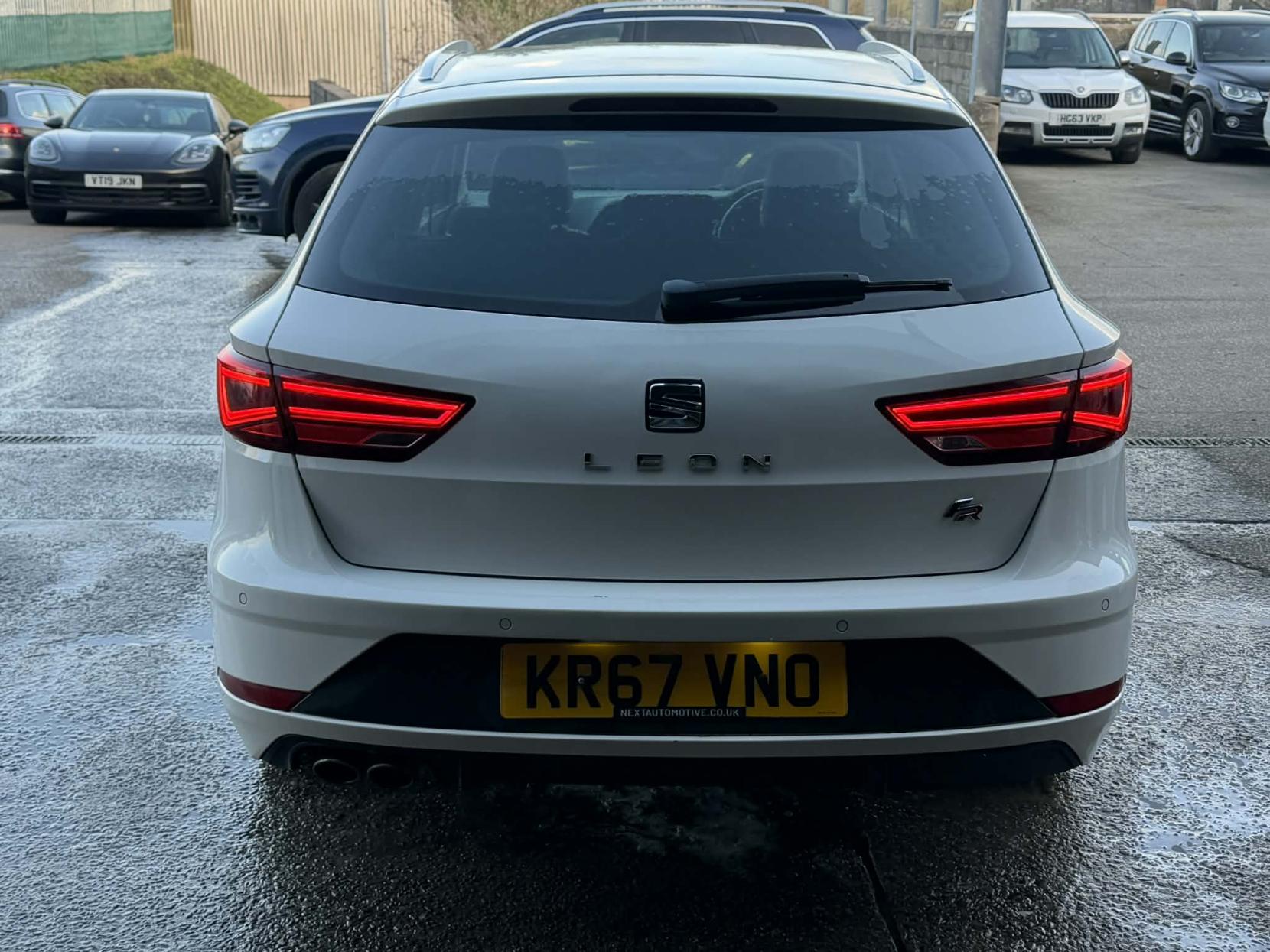 SEAT Leon 2.0 TDI FR Technology ST 5dr Diesel Manual Euro 6 (s/s) (150 ps)