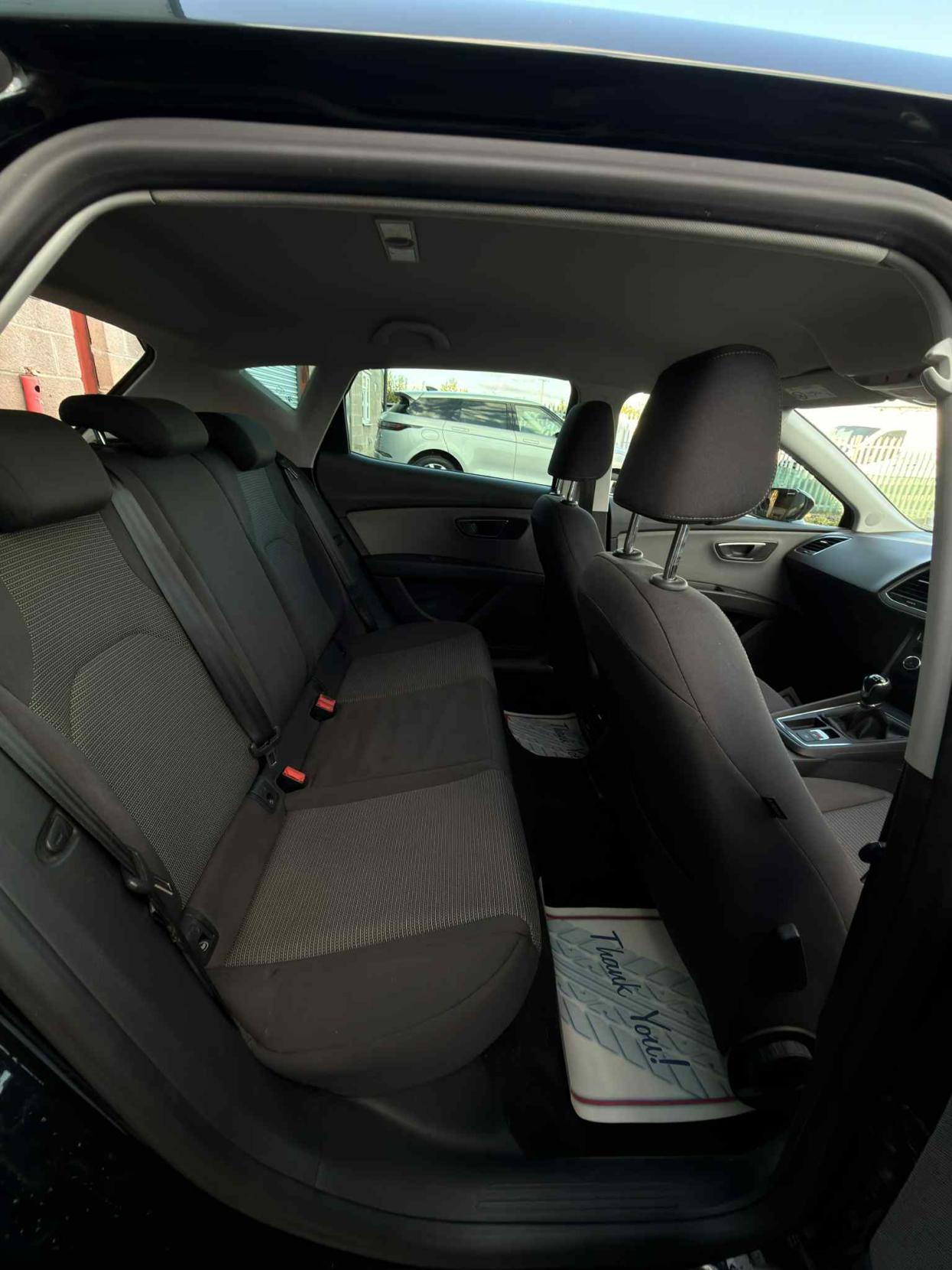 SEAT Leon 1.2 TSI SE Dynamic Technology Hatchback 5dr Petrol Manual Euro 6 (s/s) (110 ps)