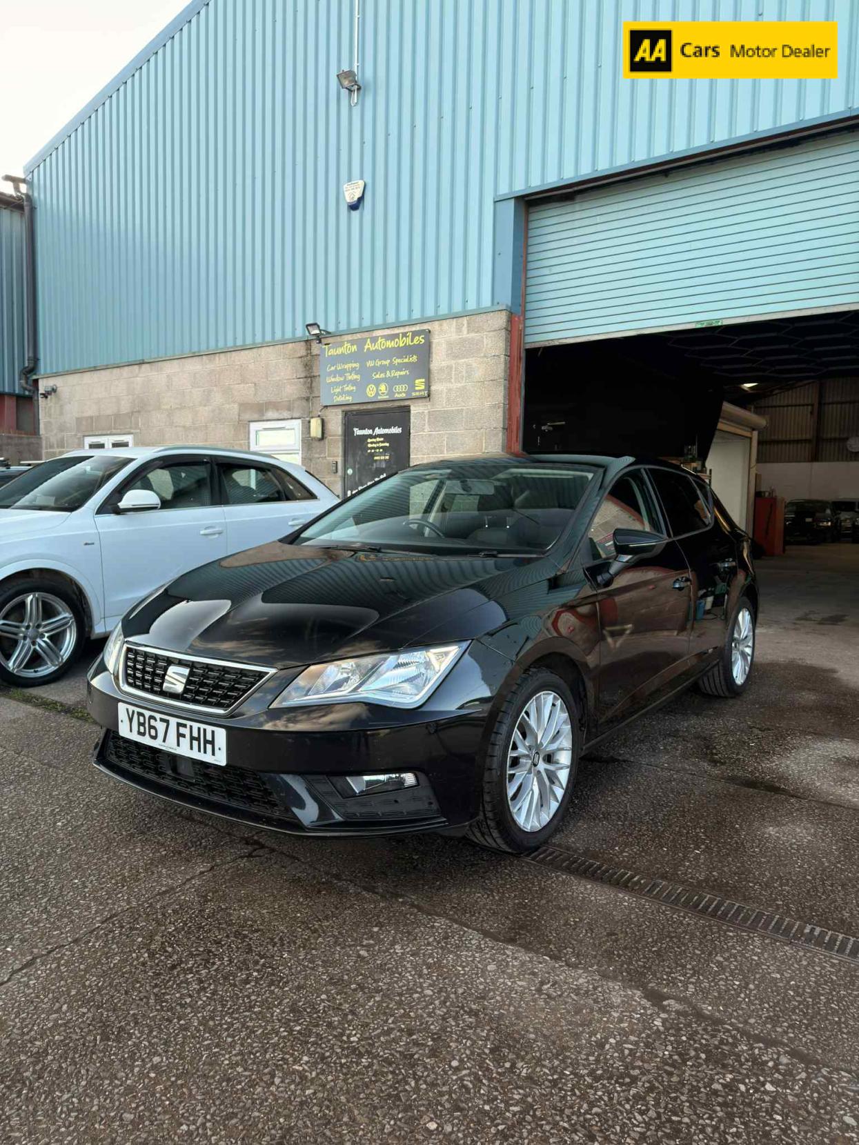 SEAT Leon 1.2 TSI SE Dynamic Technology Hatchback 5dr Petrol Manual Euro 6 (s/s) (110 ps)