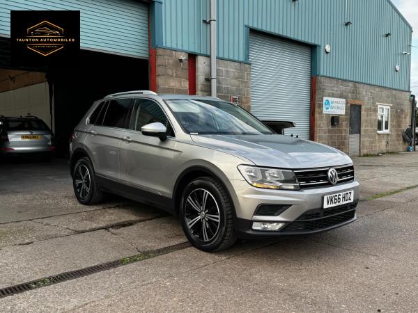 Volkswagen Tiguan 2.0 TDI BlueMotion Tech SE Navigation SUV 5dr Diesel Manual Euro 6 (s/s) (150 ps)