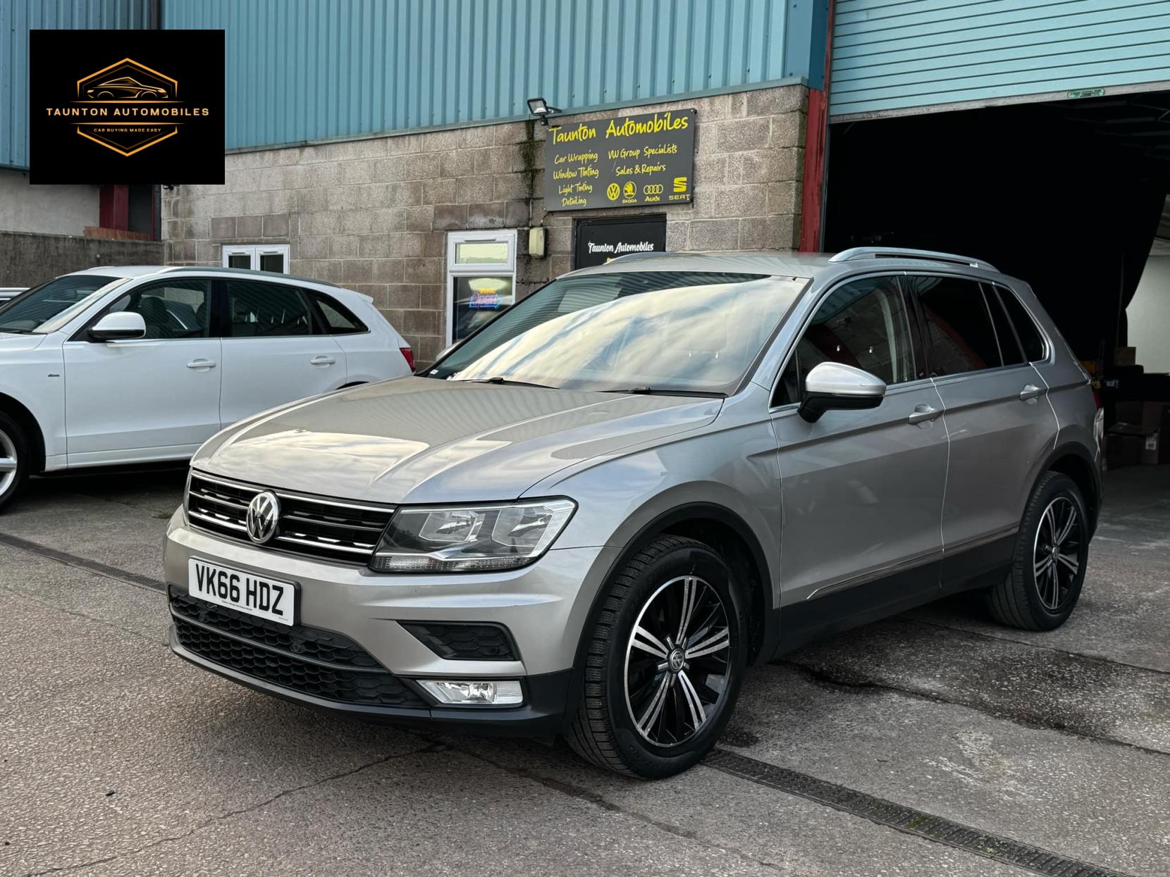 Volkswagen Tiguan 2.0 TDI BlueMotion Tech SE Navigation SUV 5dr Diesel Manual Euro 6 (s/s) (150 ps)