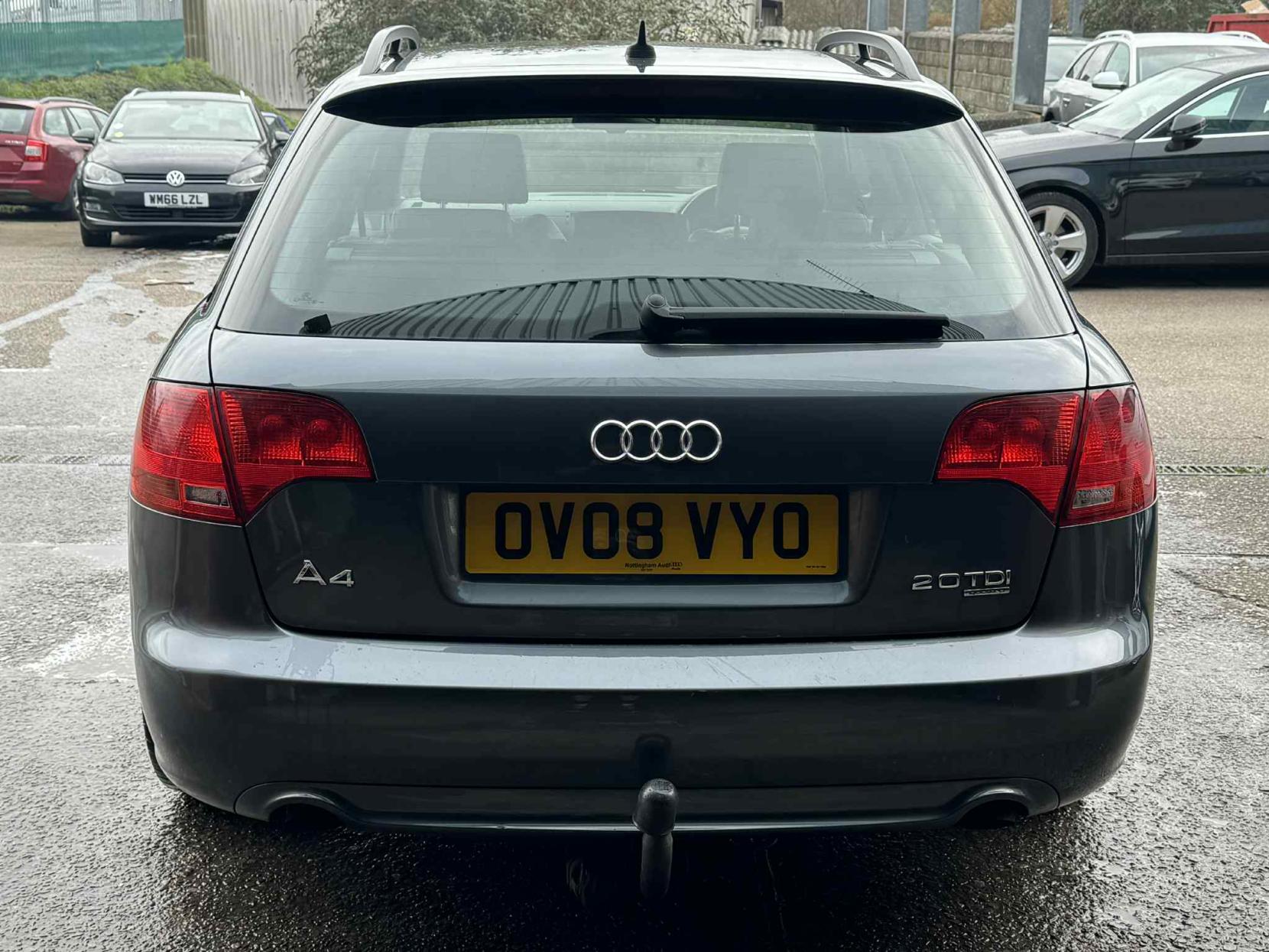 Audi A4 Avant 2.0 TD S line Special Edition Estate 5dr Diesel Manual quattro (179 g/km, 168 bhp)