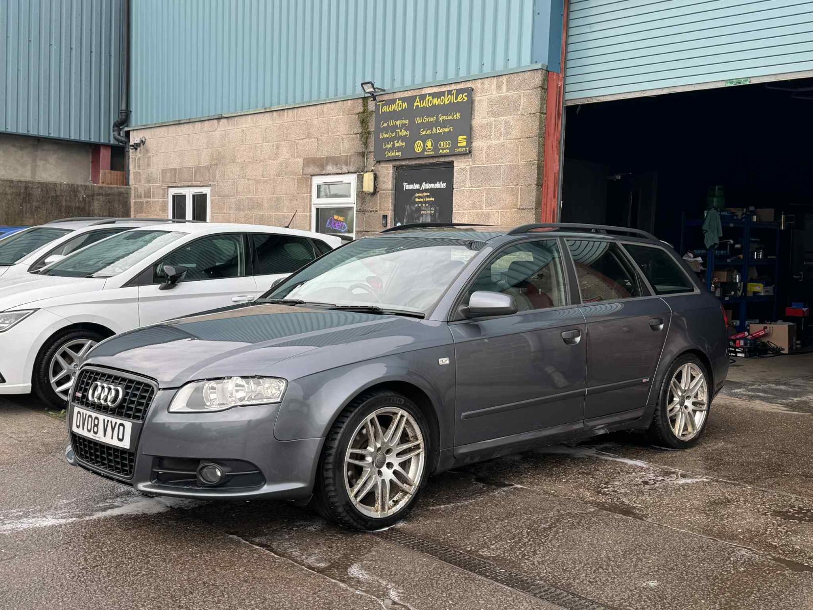 Audi A4 Avant 2.0 TD S line Special Edition Estate 5dr Diesel Manual quattro (179 g/km, 168 bhp)