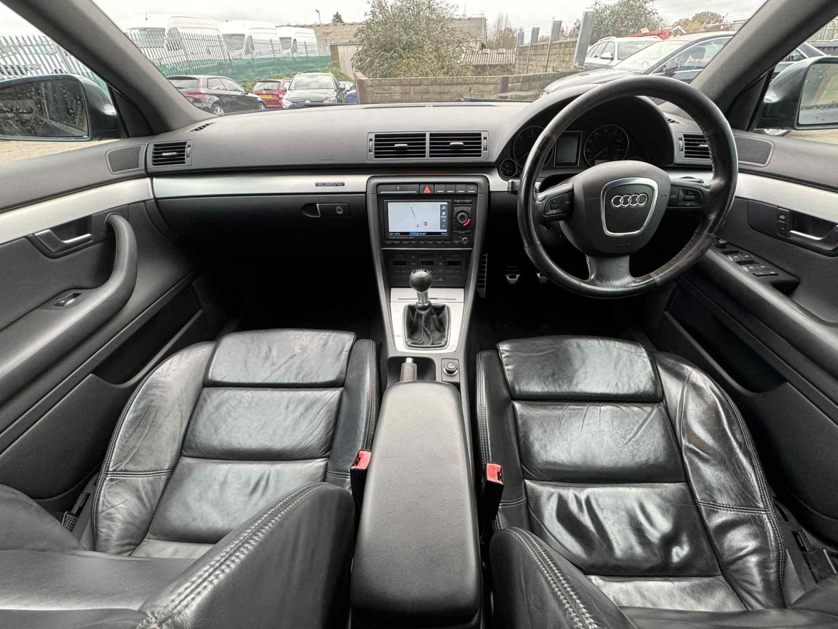 Audi A4 Avant 2.0 TD S line Special Edition Estate 5dr Diesel Manual quattro (179 g/km, 168 bhp)