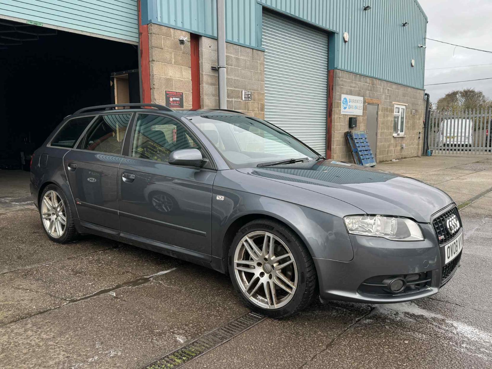 Audi A4 Avant 2.0 TD S line Special Edition Estate 5dr Diesel Manual quattro (179 g/km, 168 bhp)