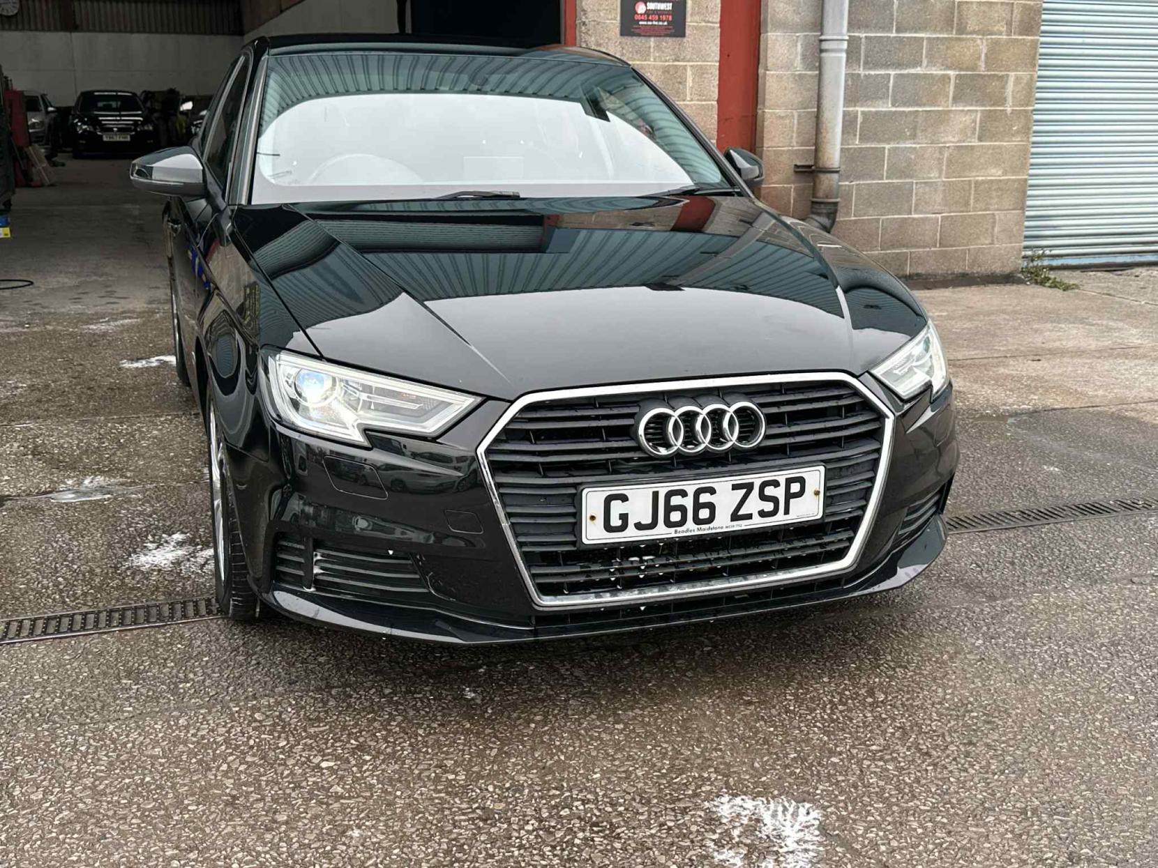 Audi A3 1.6 TDI SE Technik Sportback 5dr Diesel Manual Euro 6 (s/s) (110 ps)