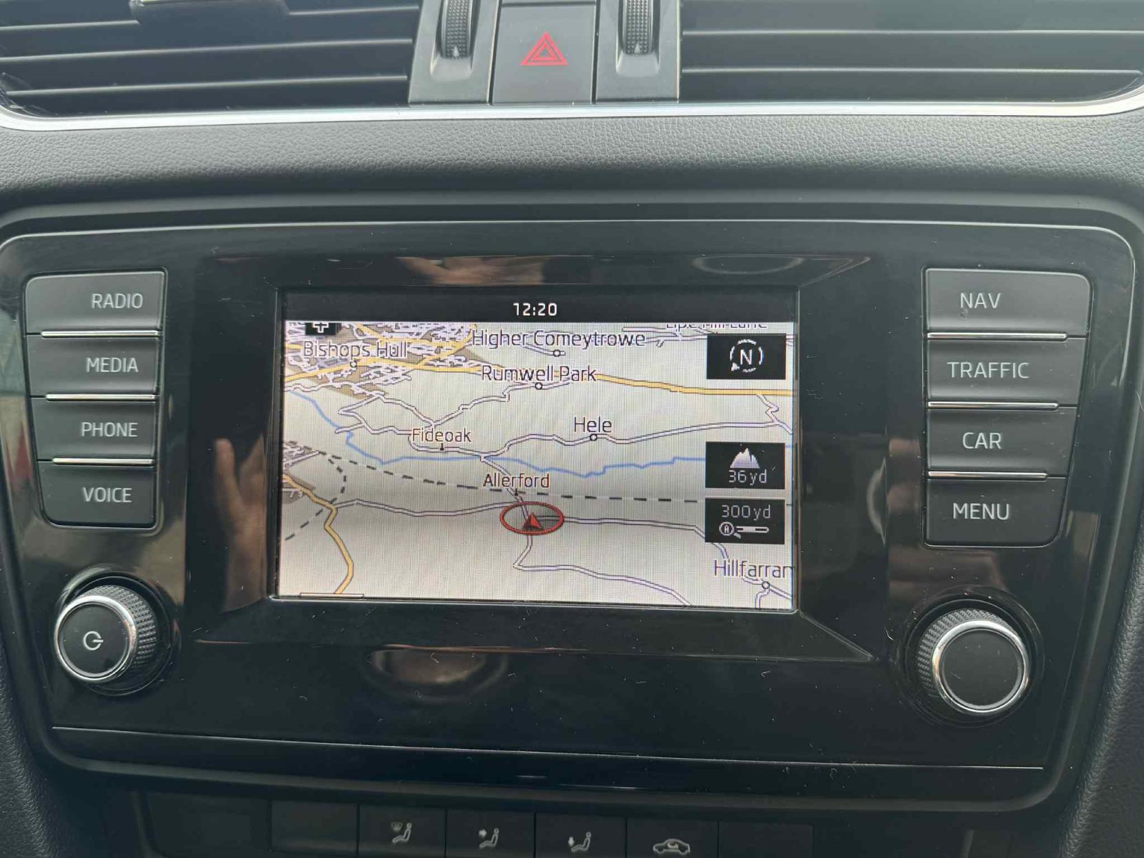 Skoda Octavia 1.4 TSI Elegance Estate 5dr Petrol DSG Euro 5 (s/s) (140 ps)