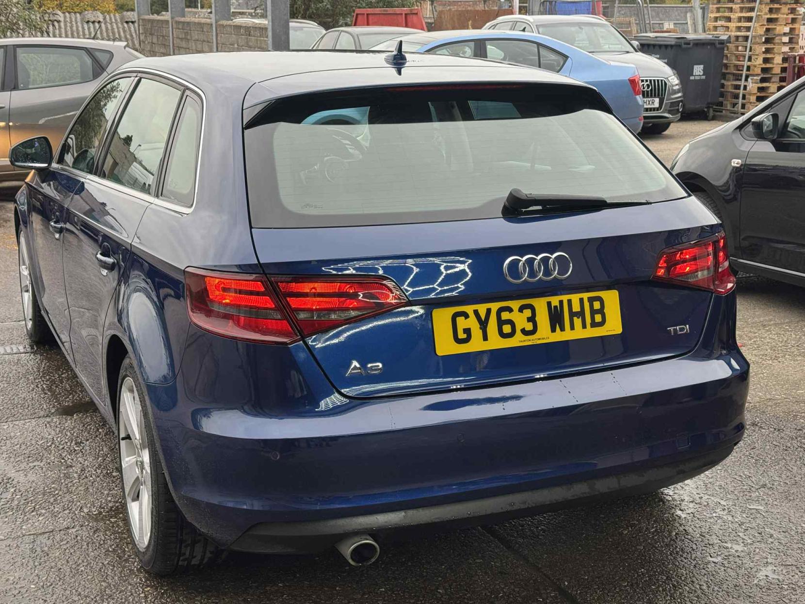 Audi A3 1.6 TDI Sport Sportback 5dr Diesel Manual Euro 5 (s/s) (105 ps)