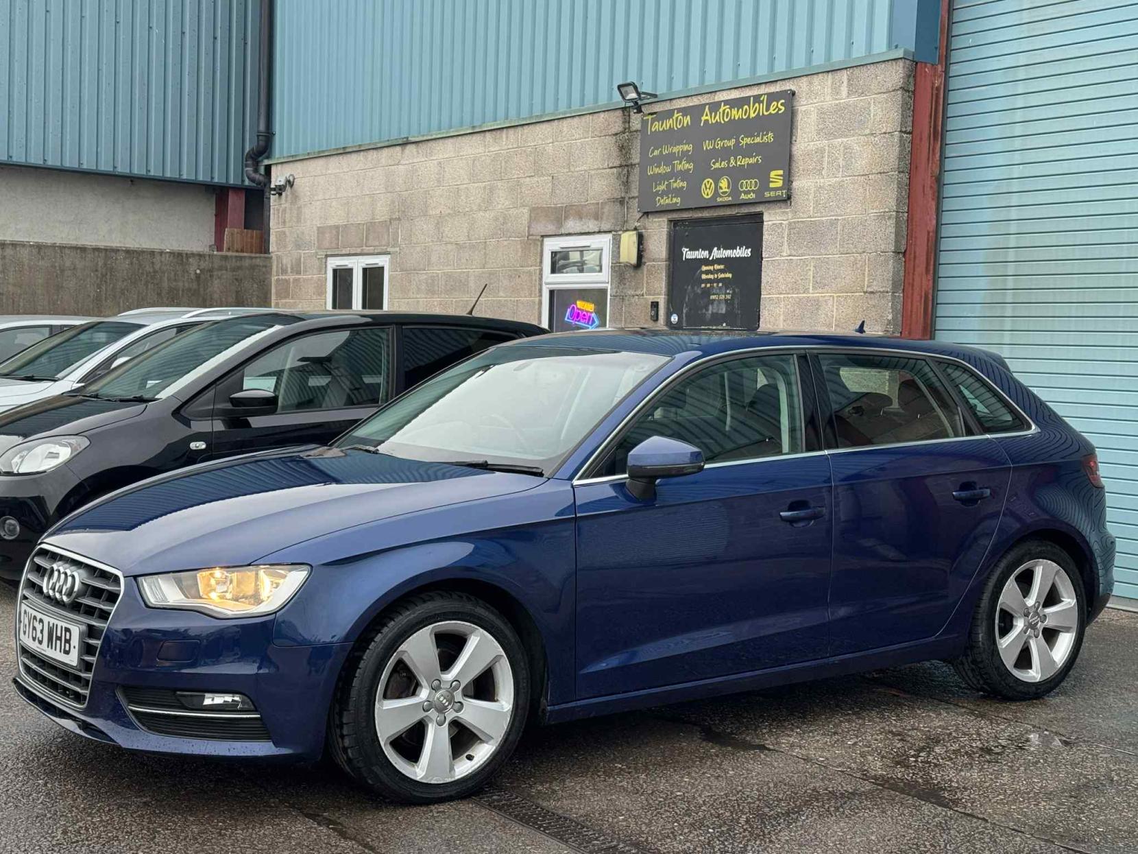 Audi A3 1.6 TDI Sport Sportback 5dr Diesel Manual Euro 5 (s/s) (105 ps)