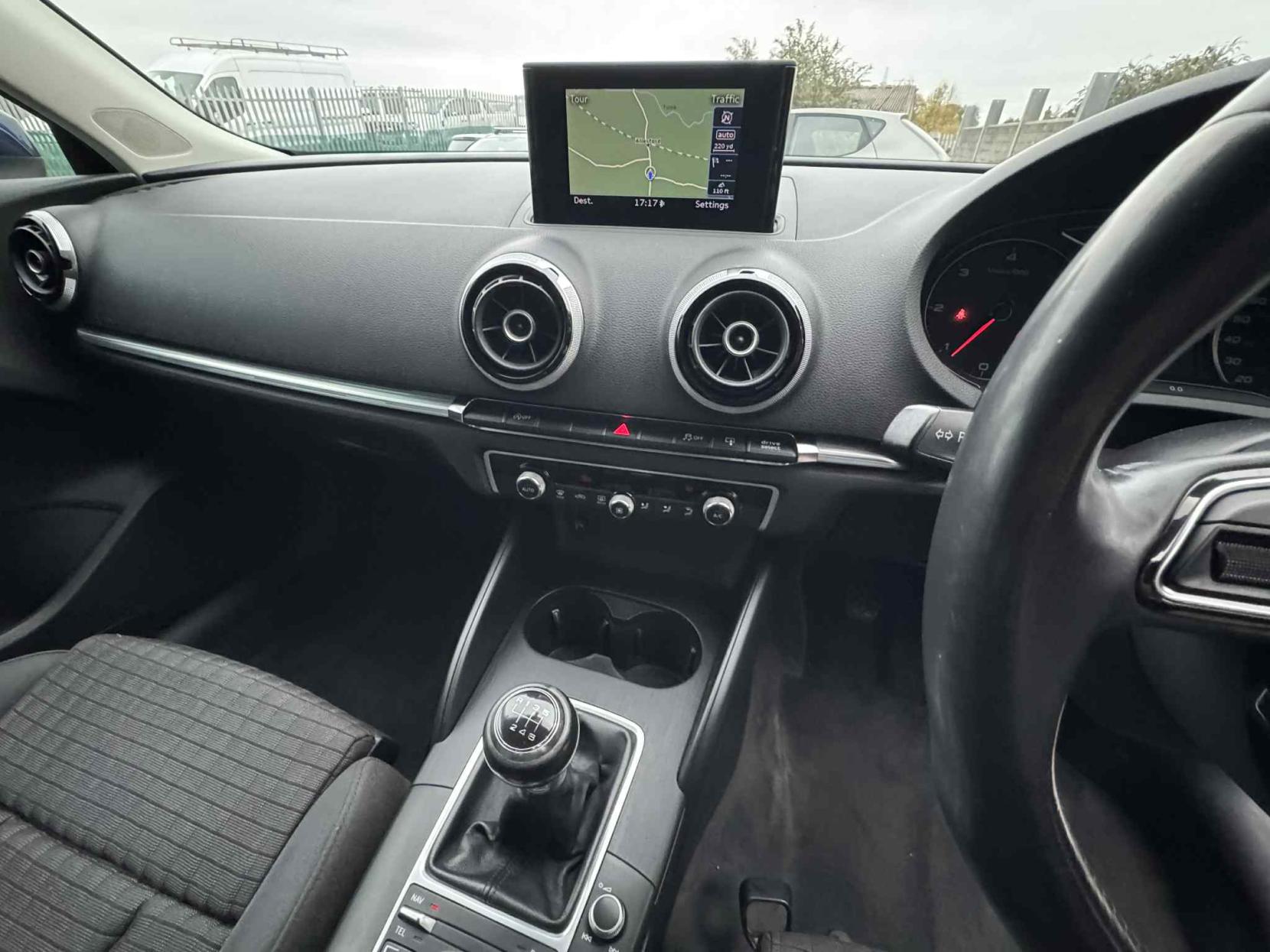 Audi A3 1.6 TDI Sport Sportback 5dr Diesel Manual Euro 5 (s/s) (105 ps)