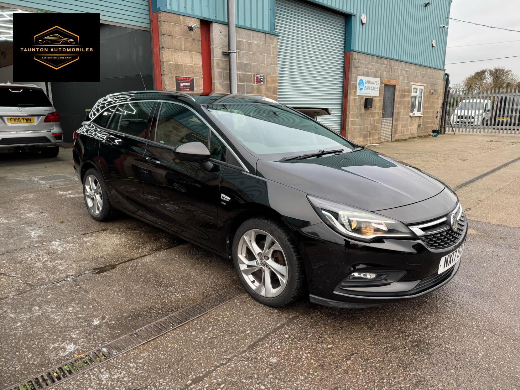 Vauxhall Astra 1.4i Turbo SRi Sports Tourer 5dr Petrol Manual Euro 6 (150 ps)