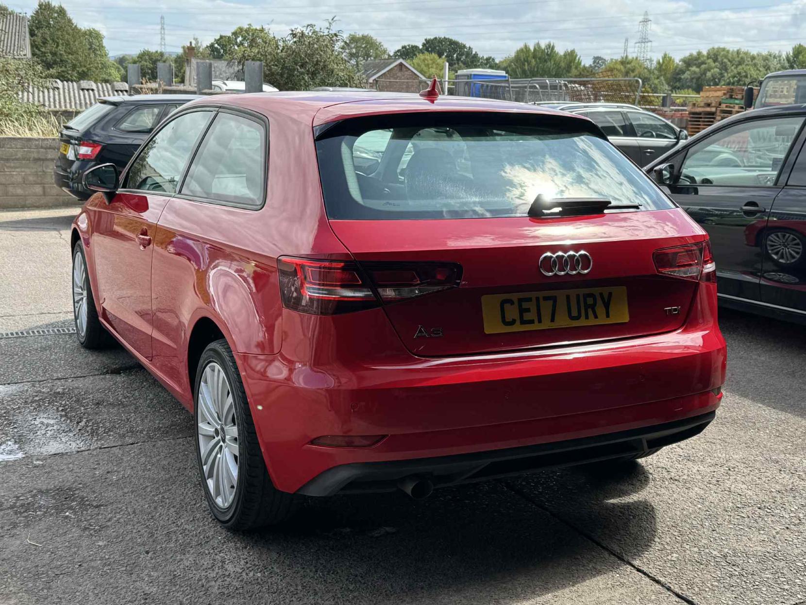 Audi A3 1.6 TDI SE Technik Hatchback 3dr Diesel Manual Euro 6 (s/s) (110 ps)