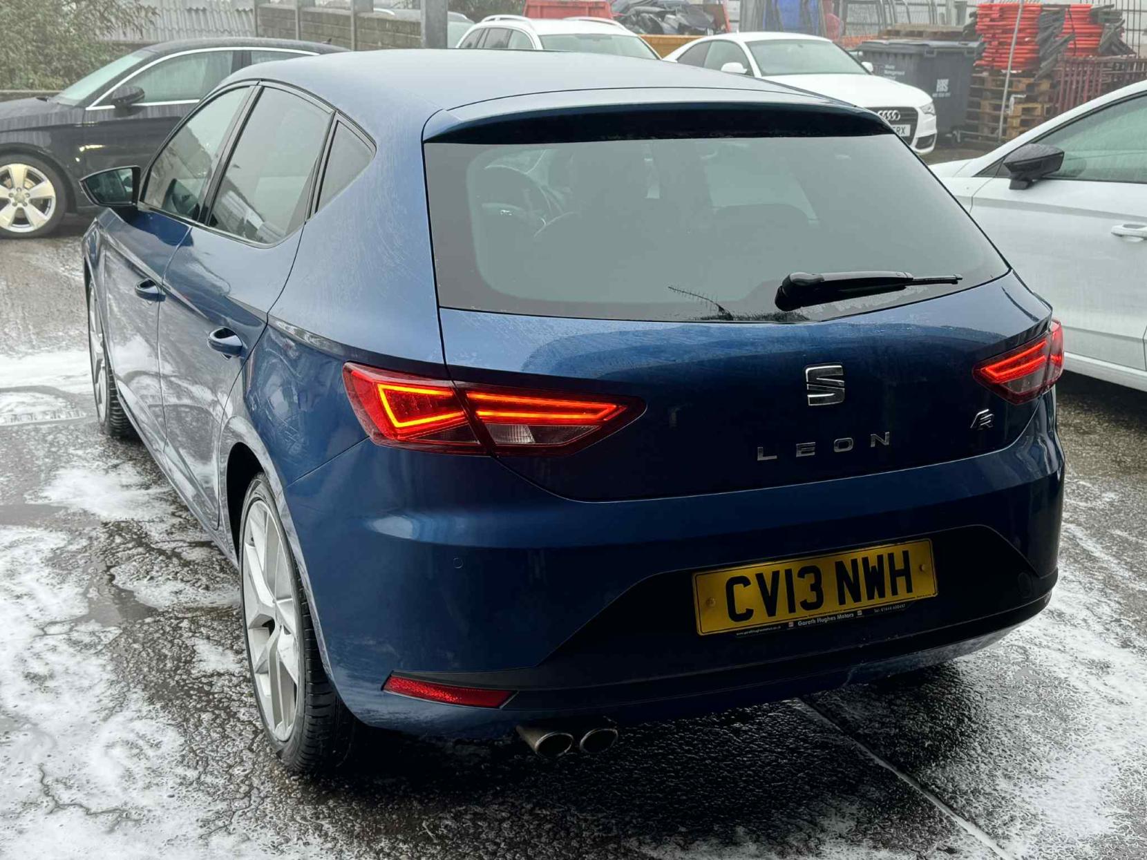 SEAT Leon 2.0 TDI CR FR Hatchback 5dr Diesel Manual Euro 5 (s/s) (150 ps)