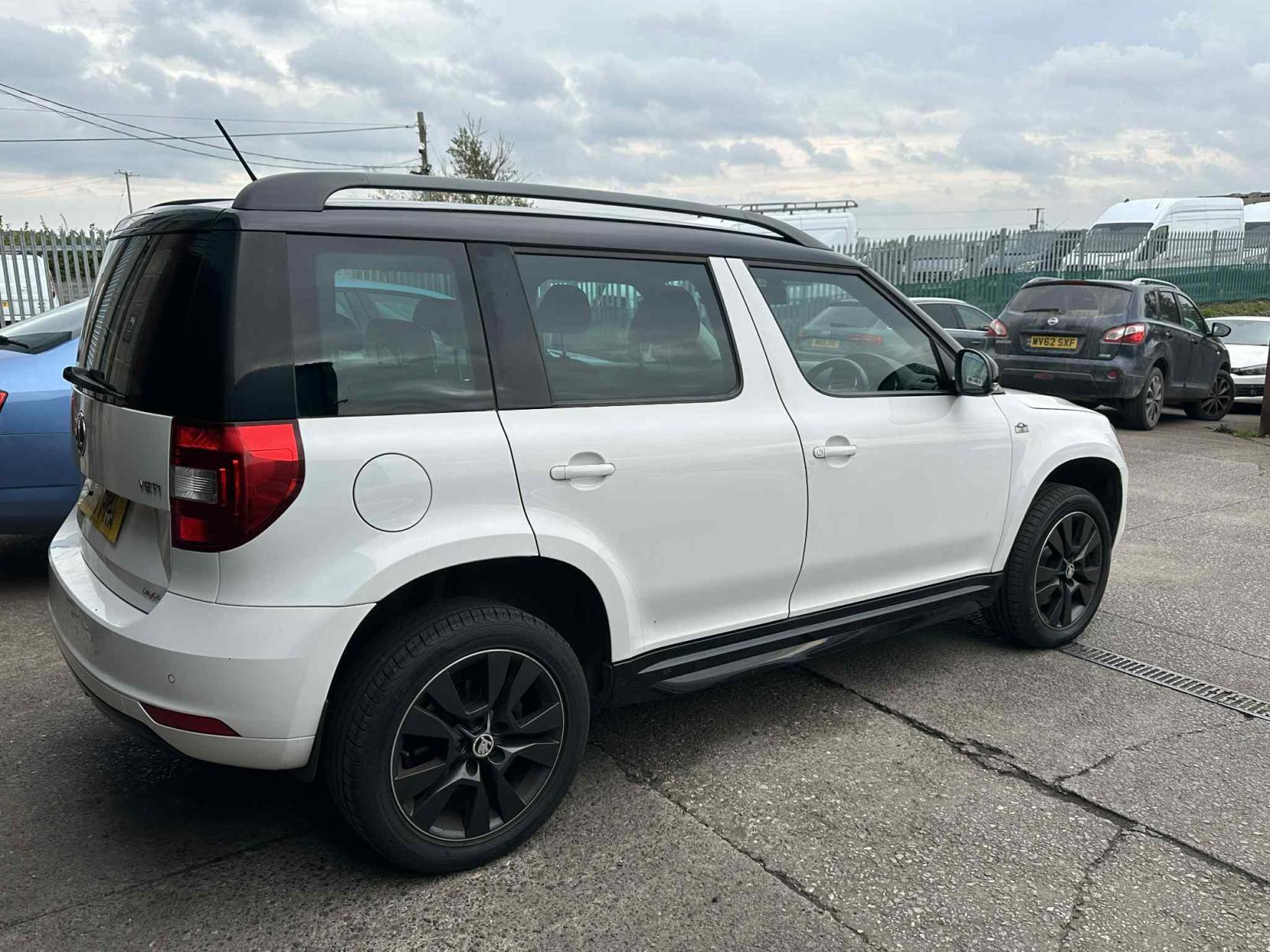 Skoda Yeti 2.0 TDI Monte Carlo SUV 5dr Diesel Manual 4WD Euro 5 (170 ps)