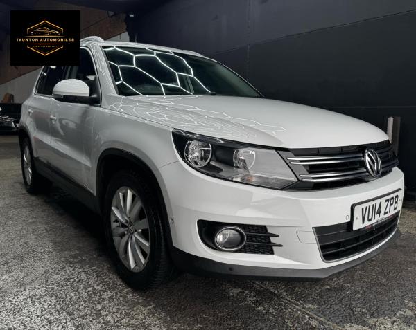 Volkswagen Tiguan 2.0 TDI BlueMotion Tech Match SUV 5dr Diesel Manual 2WD Euro 5 (s/s) (140 ps)