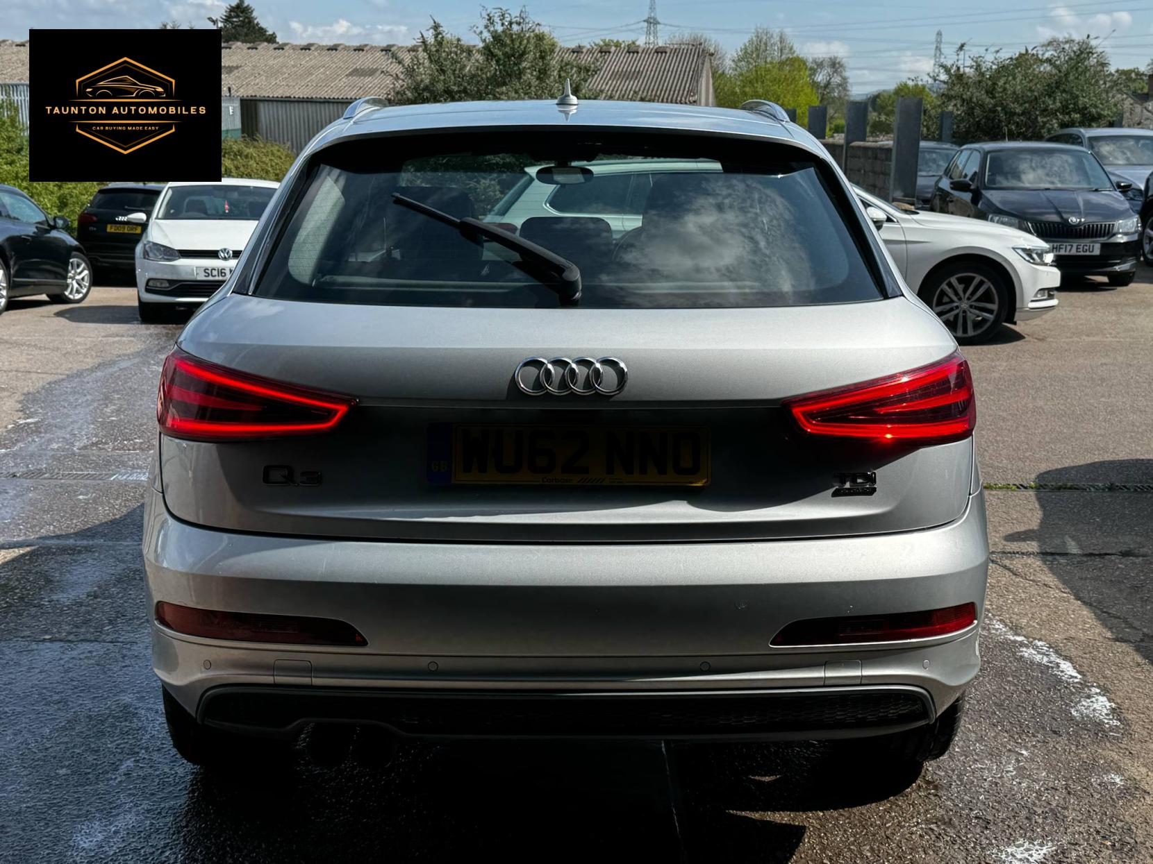 Audi Q3 2.0 TDI S line SUV 5dr Diesel Manual quattro Euro 5 (s/s) (140 ps)