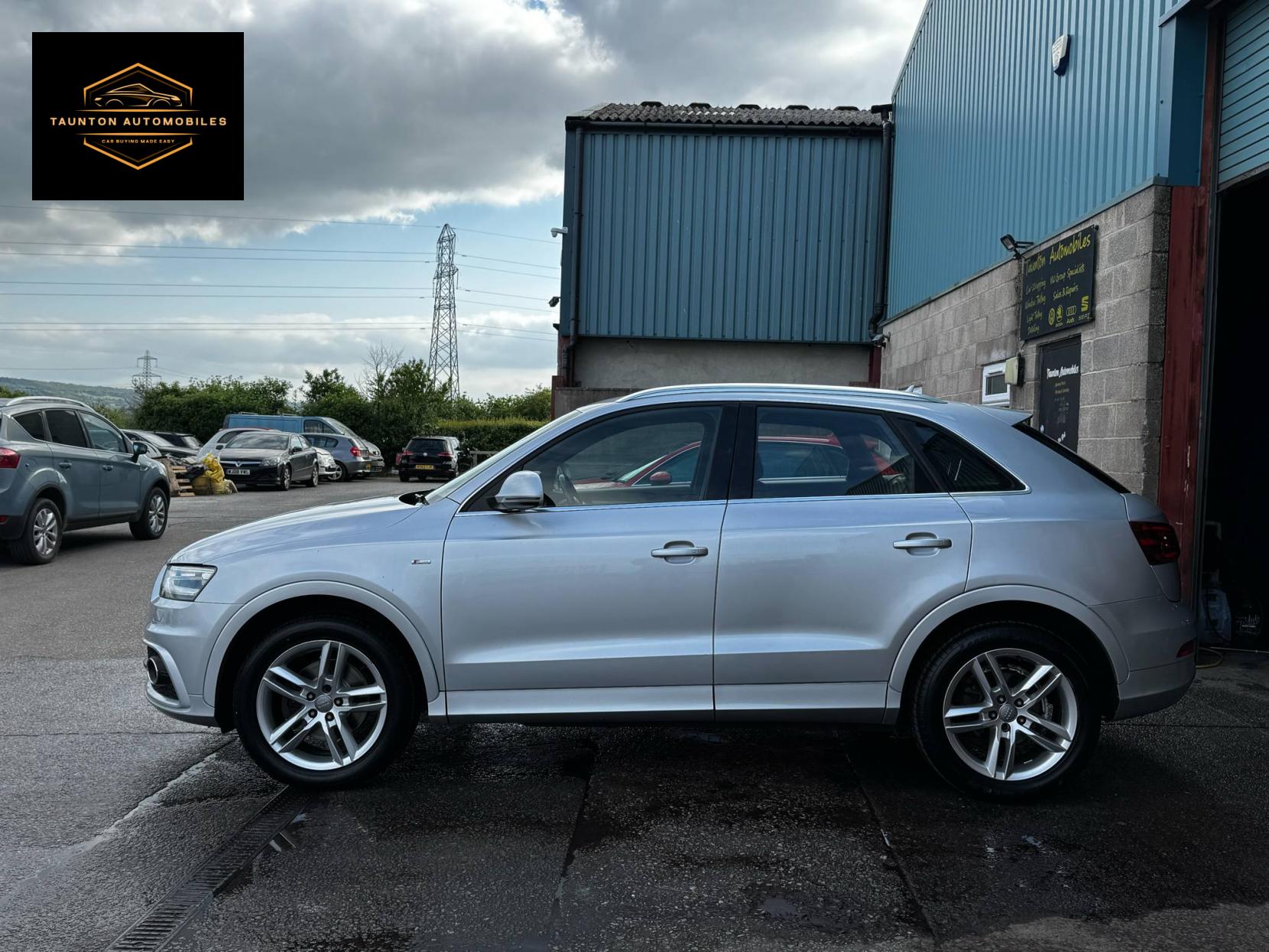 Audi Q3 2.0 TDI S line SUV 5dr Diesel Manual quattro Euro 5 (s/s) (140 ps)