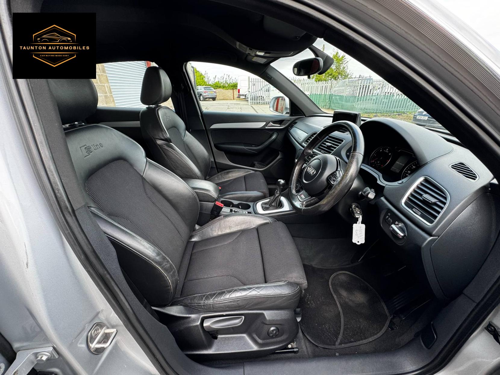 Audi Q3 2.0 TDI S line SUV 5dr Diesel Manual quattro Euro 5 (s/s) (140 ps)