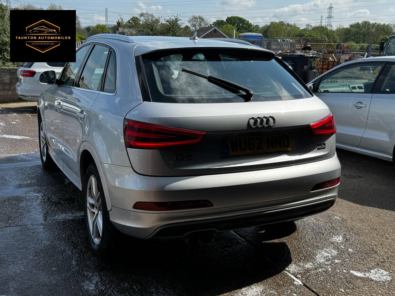 Audi Q3 2.0 TDI S line SUV 5dr Diesel Manual quattro Euro 5 (s/s) (140 ps)