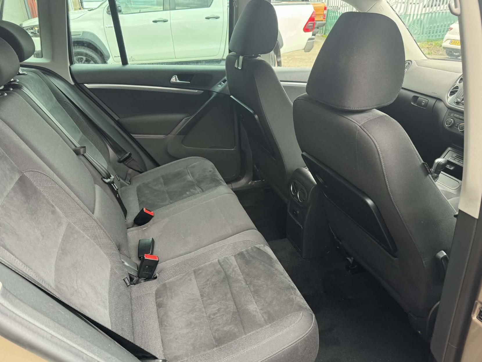 Volkswagen Tiguan 2.0 TDI BlueMotion Tech Match SUV 5dr Diesel DSG 4WD Euro 6 (s/s) (150 ps)