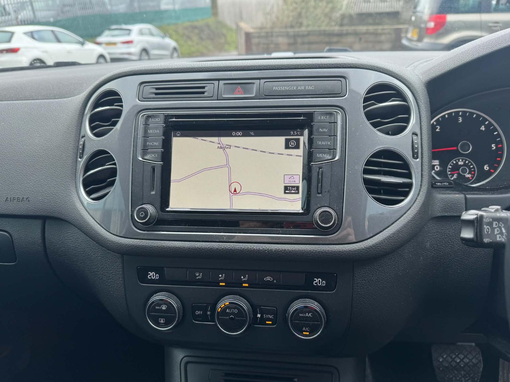 Volkswagen Tiguan 2.0 TDI BlueMotion Tech Match SUV 5dr Diesel DSG 4WD Euro 6 (s/s) (150 ps)