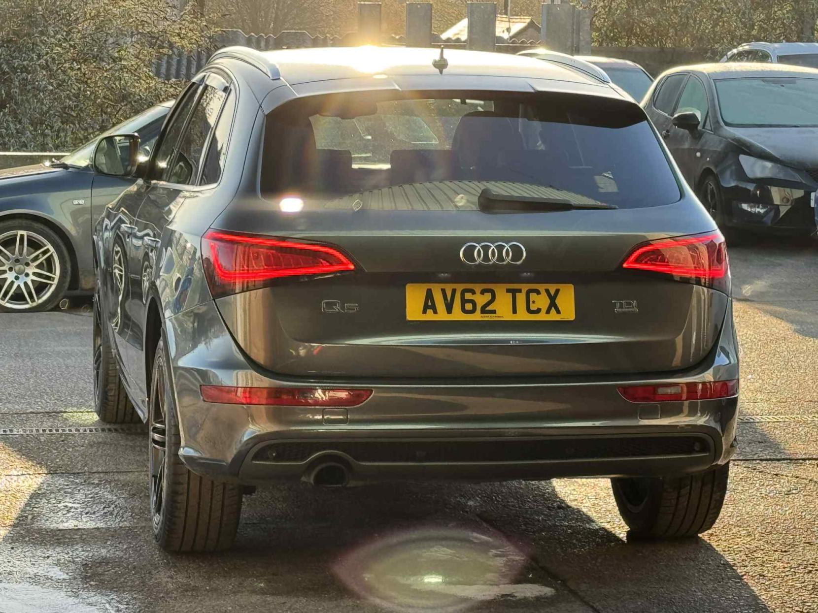 Audi Q5 2.0 TDI S line Plus SUV 5dr Diesel Manual quattro Euro 5 (s/s) (177 ps)