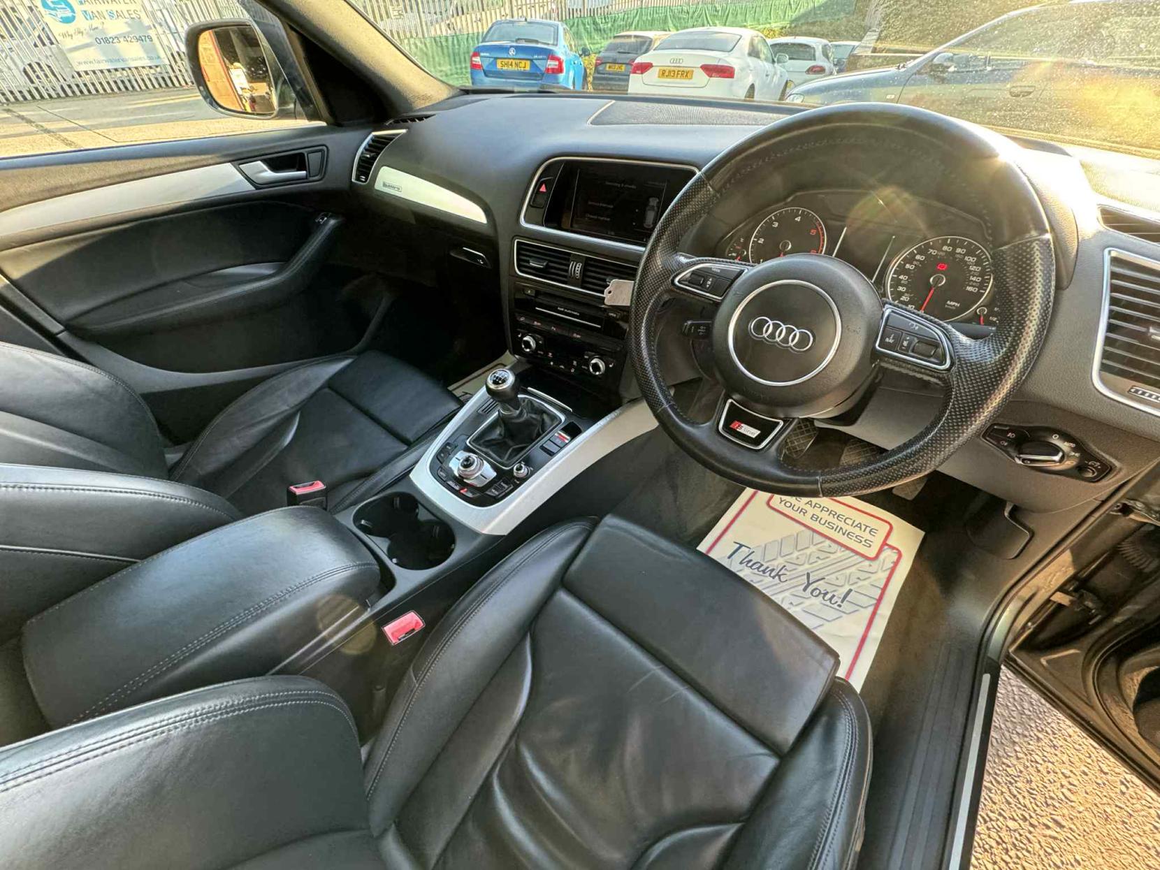 Audi Q5 2.0 TDI S line Plus SUV 5dr Diesel Manual quattro Euro 5 (s/s) (177 ps)