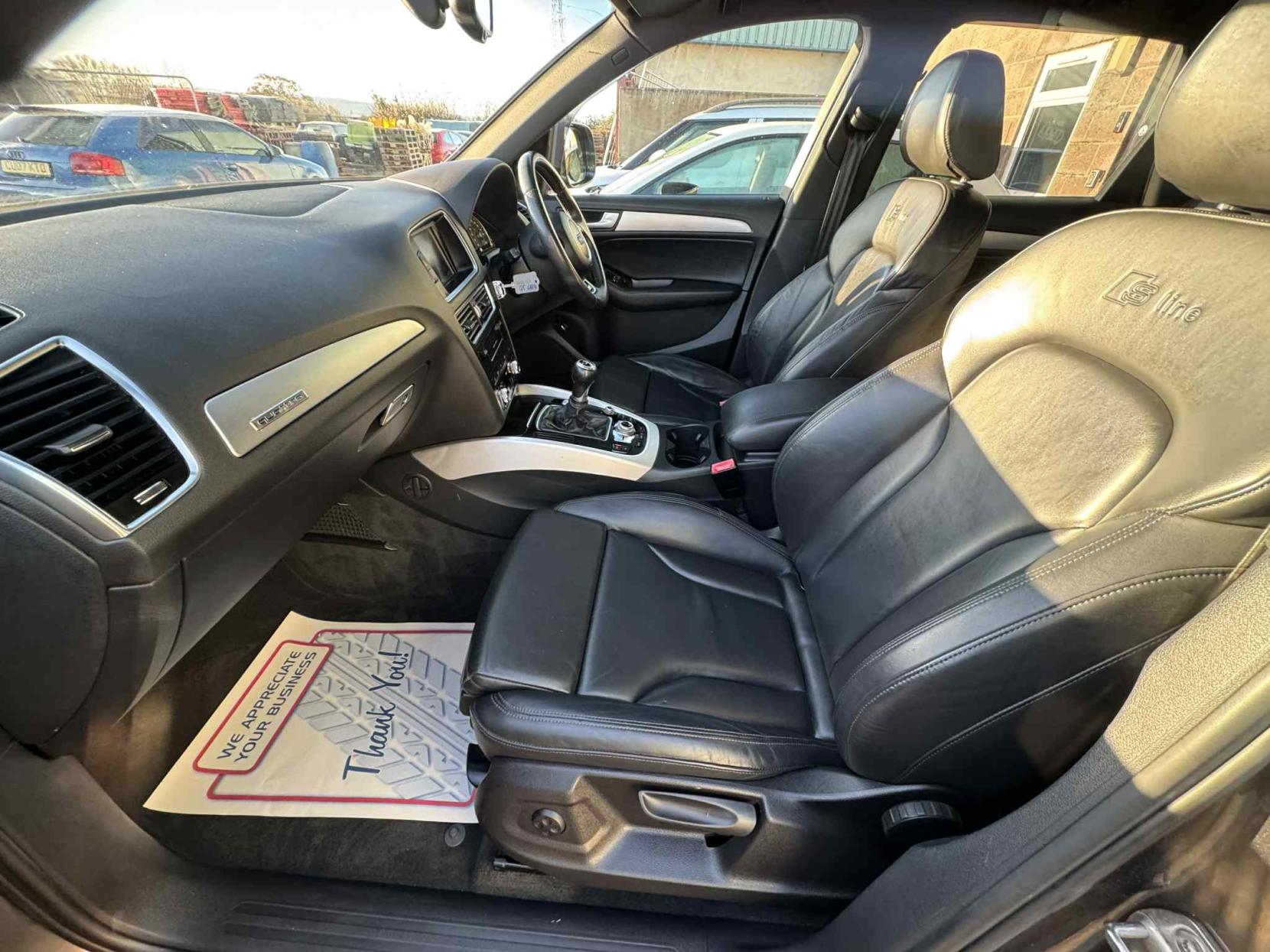 Audi Q5 2.0 TDI S line Plus SUV 5dr Diesel Manual quattro Euro 5 (s/s) (177 ps)