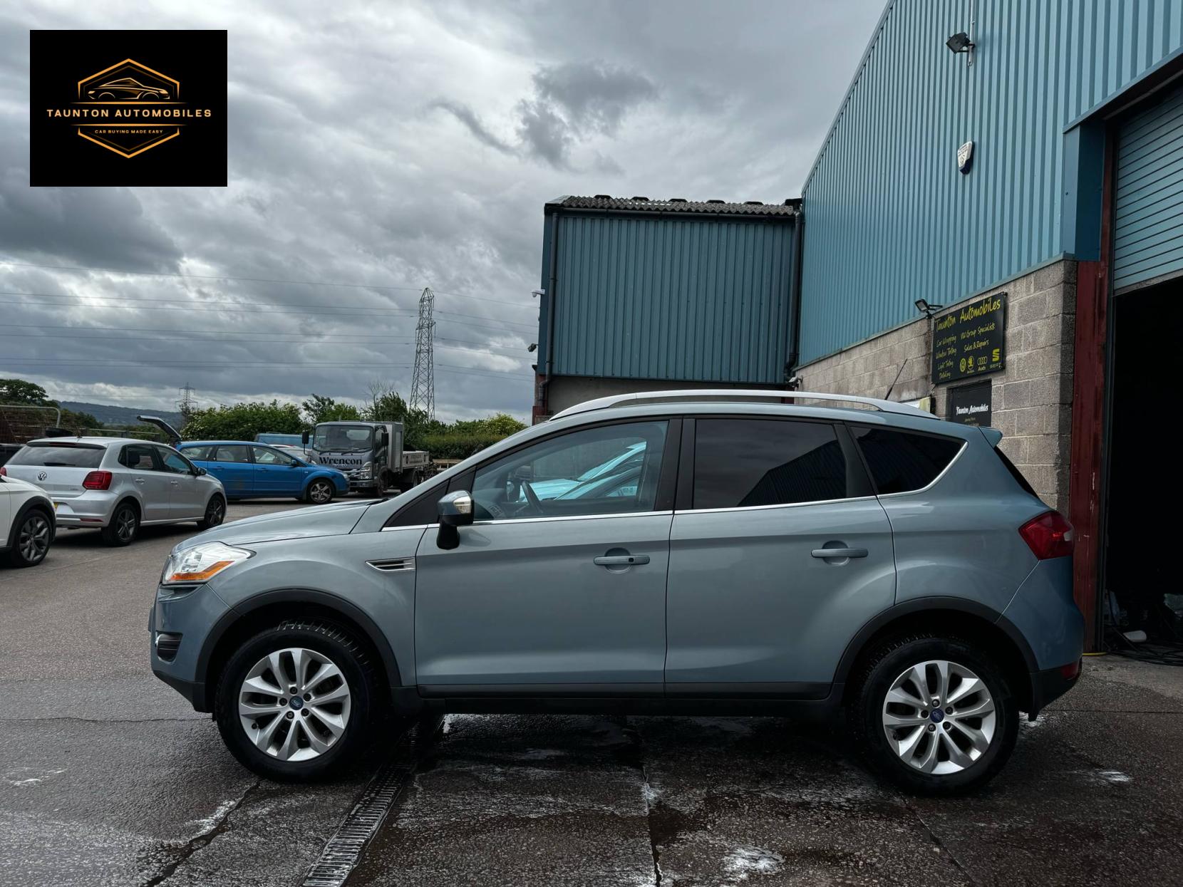 Ford Kuga 2.0 TDCi Titanium SUV 5dr Diesel Manual AWD Euro 4 (136 ps)