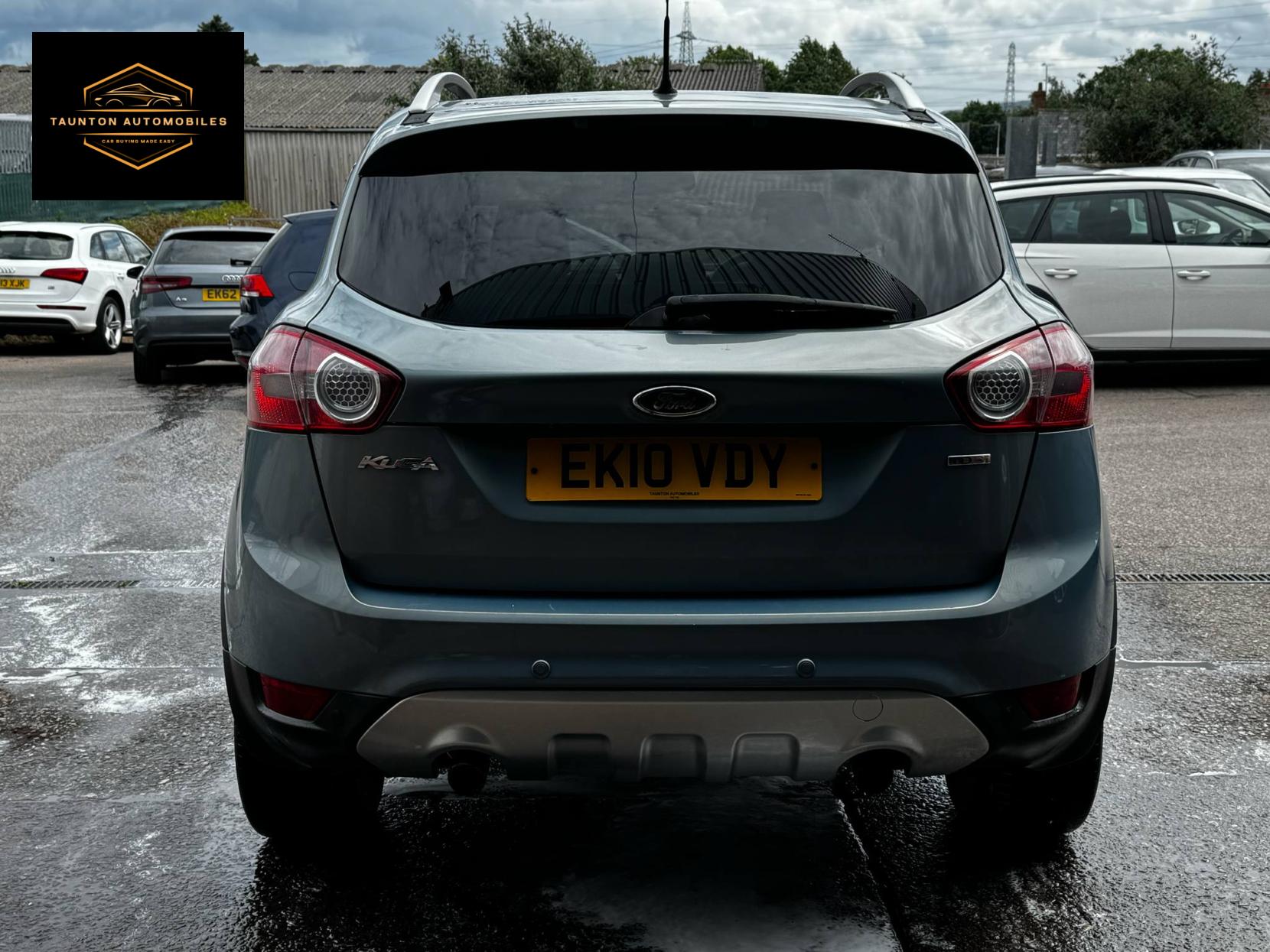 Ford Kuga 2.0 TDCi Titanium SUV 5dr Diesel Manual AWD Euro 4 (136 ps)