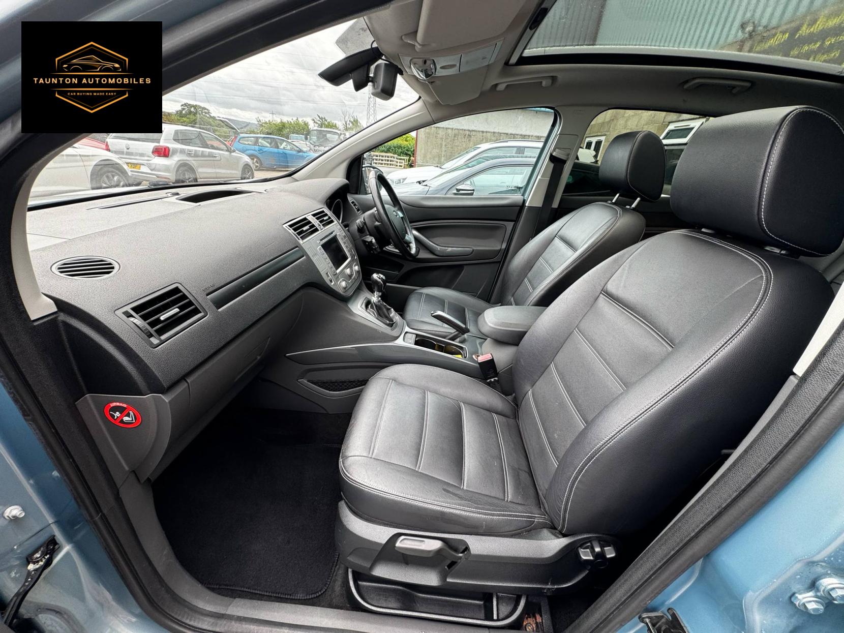 Ford Kuga 2.0 TDCi Titanium SUV 5dr Diesel Manual AWD Euro 4 (136 ps)
