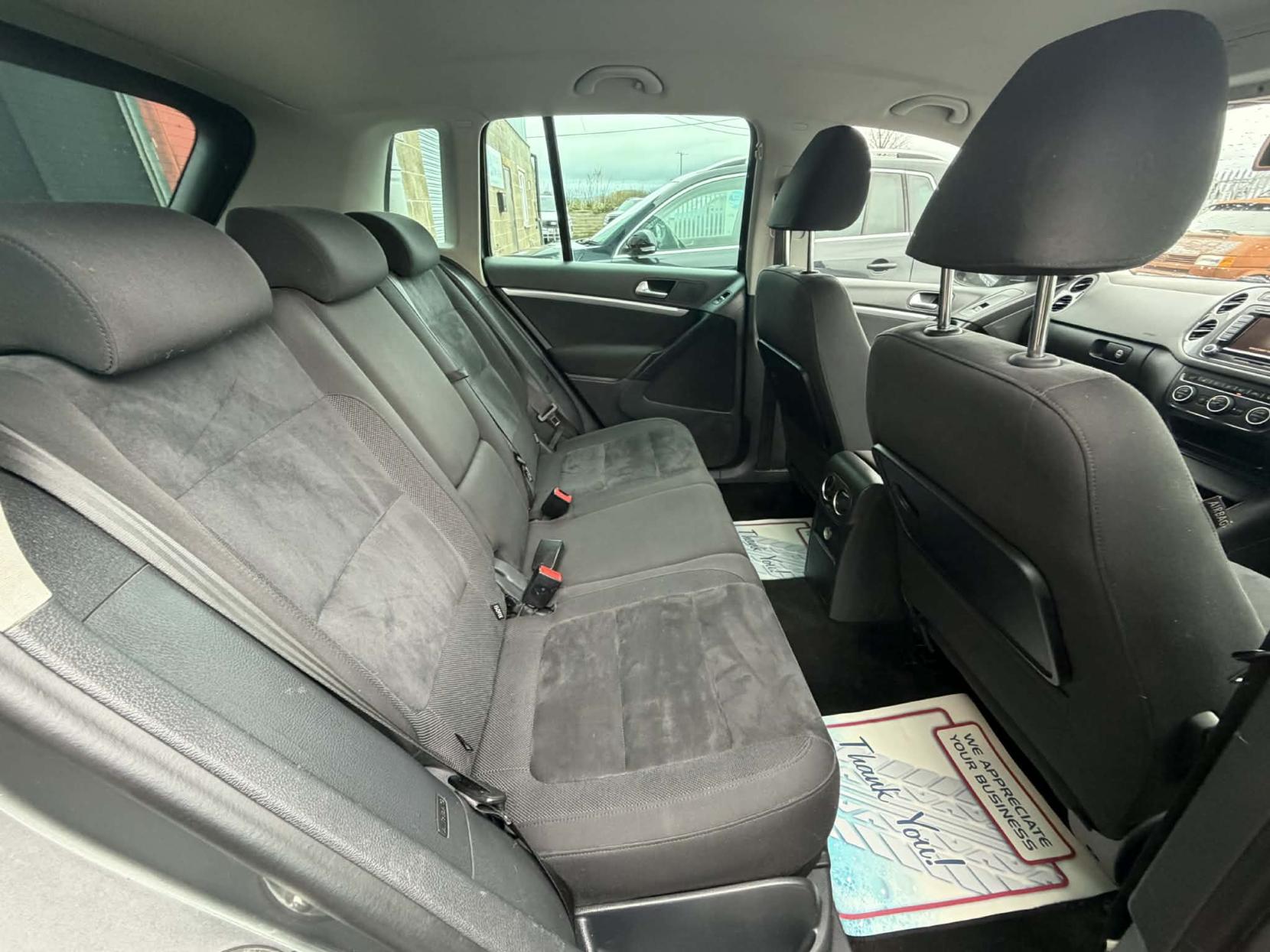 Volkswagen Tiguan 2.0 TDI BlueMotion Tech Match SUV 5dr Diesel DSG 4WD Euro 5 (s/s) (177 ps)