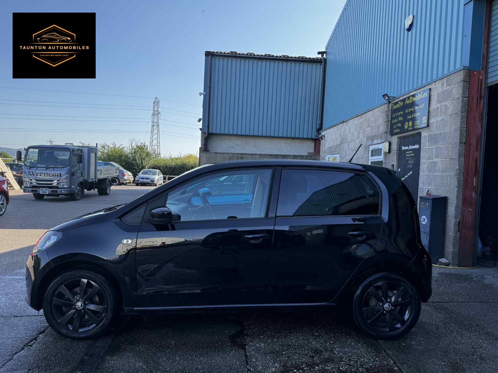 Skoda Citigo 1.0 MPI Black Edition Hatchback 5dr Petrol Manual Euro 5 (60 ps)