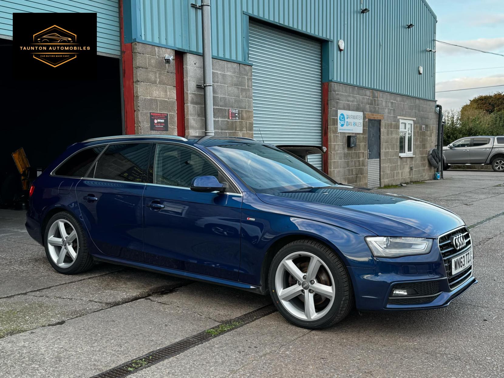 Audi A4 Avant 2.0 TDI S line Estate 5dr Diesel Manual Euro 5 (s/s) (150 ps)