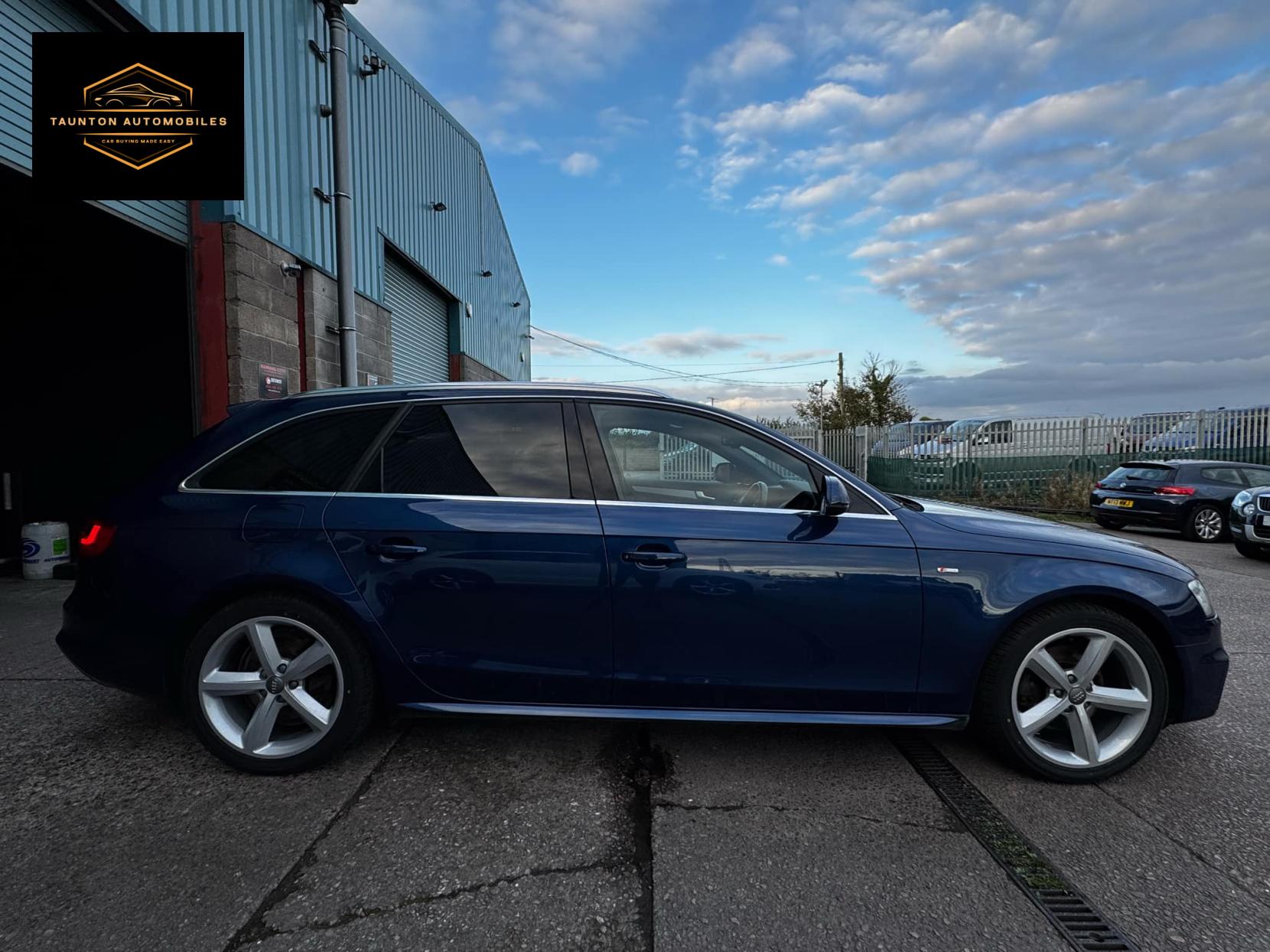 Audi A4 Avant 2.0 TDI S line Estate 5dr Diesel Manual Euro 5 (s/s) (150 ps)