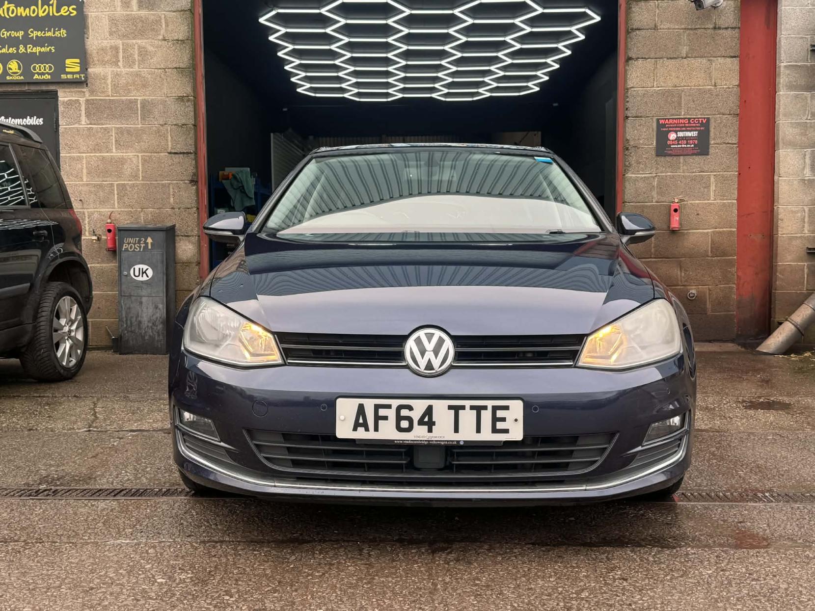 Volkswagen Golf 2.0 TDI BlueMotion Tech GT Hatchback 5dr Diesel Manual Euro 5 (s/s) (150 ps)