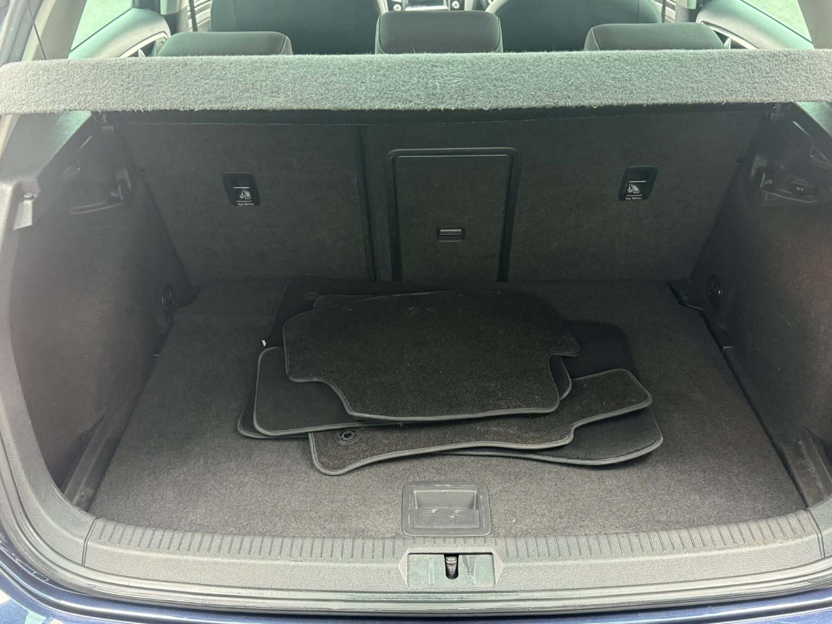 Volkswagen Golf 2.0 TDI BlueMotion Tech GT Hatchback 5dr Diesel Manual Euro 5 (s/s) (150 ps)