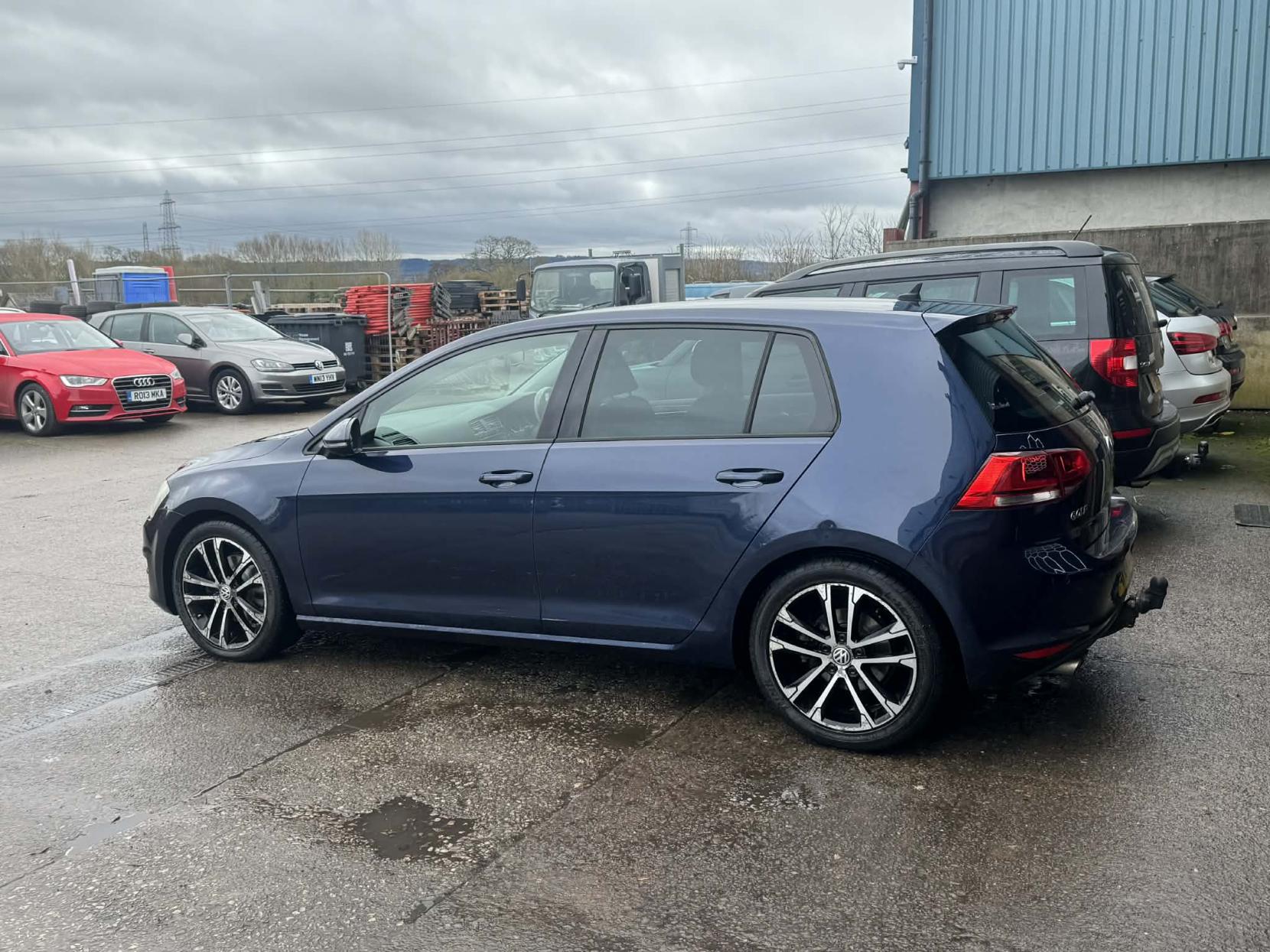 Volkswagen Golf 2.0 TDI BlueMotion Tech GT Hatchback 5dr Diesel Manual Euro 5 (s/s) (150 ps)