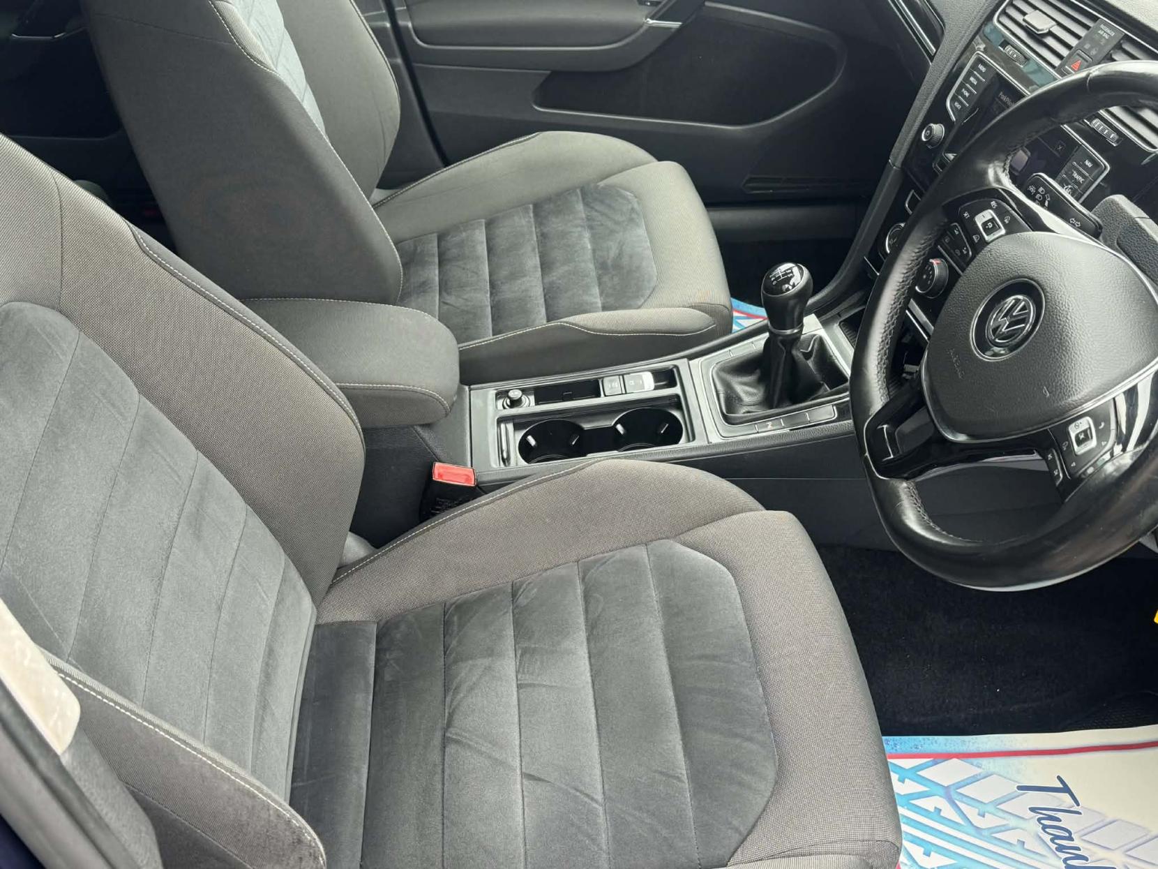 Volkswagen Golf 2.0 TDI BlueMotion Tech GT Hatchback 5dr Diesel Manual Euro 5 (s/s) (150 ps)