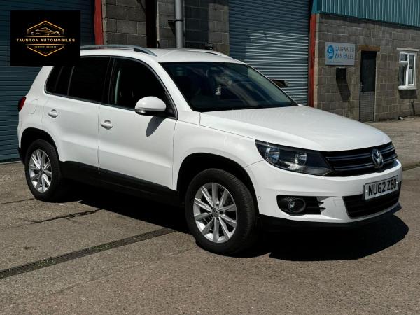 Volkswagen Tiguan 2.0 TDI BlueMotion Tech SE SUV 5dr Diesel Manual 4WD Euro 5 (s/s) (140 ps)