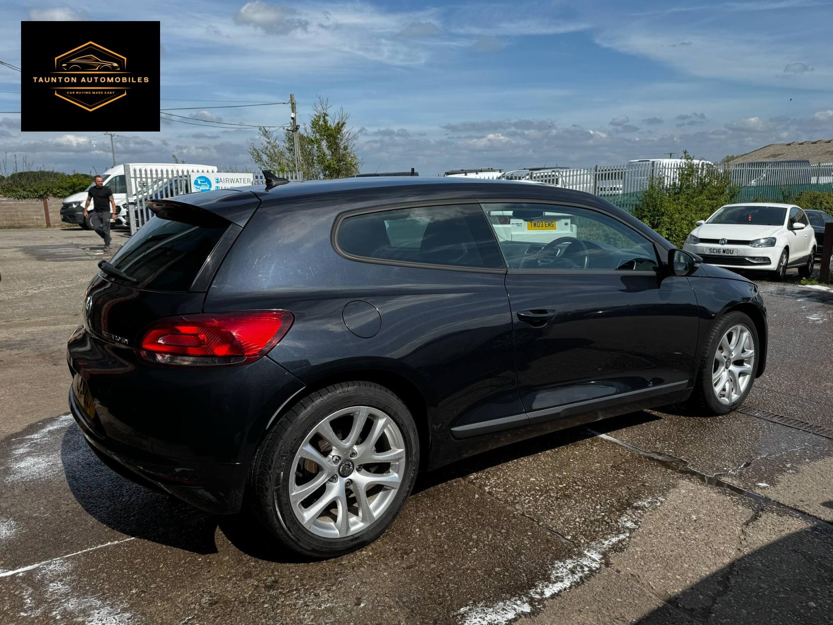 Volkswagen Scirocco 2.0 TDI BlueMotion Tech Hatchback 3dr Diesel Manual Euro 5 (s/s) (Nav) (140 ps)