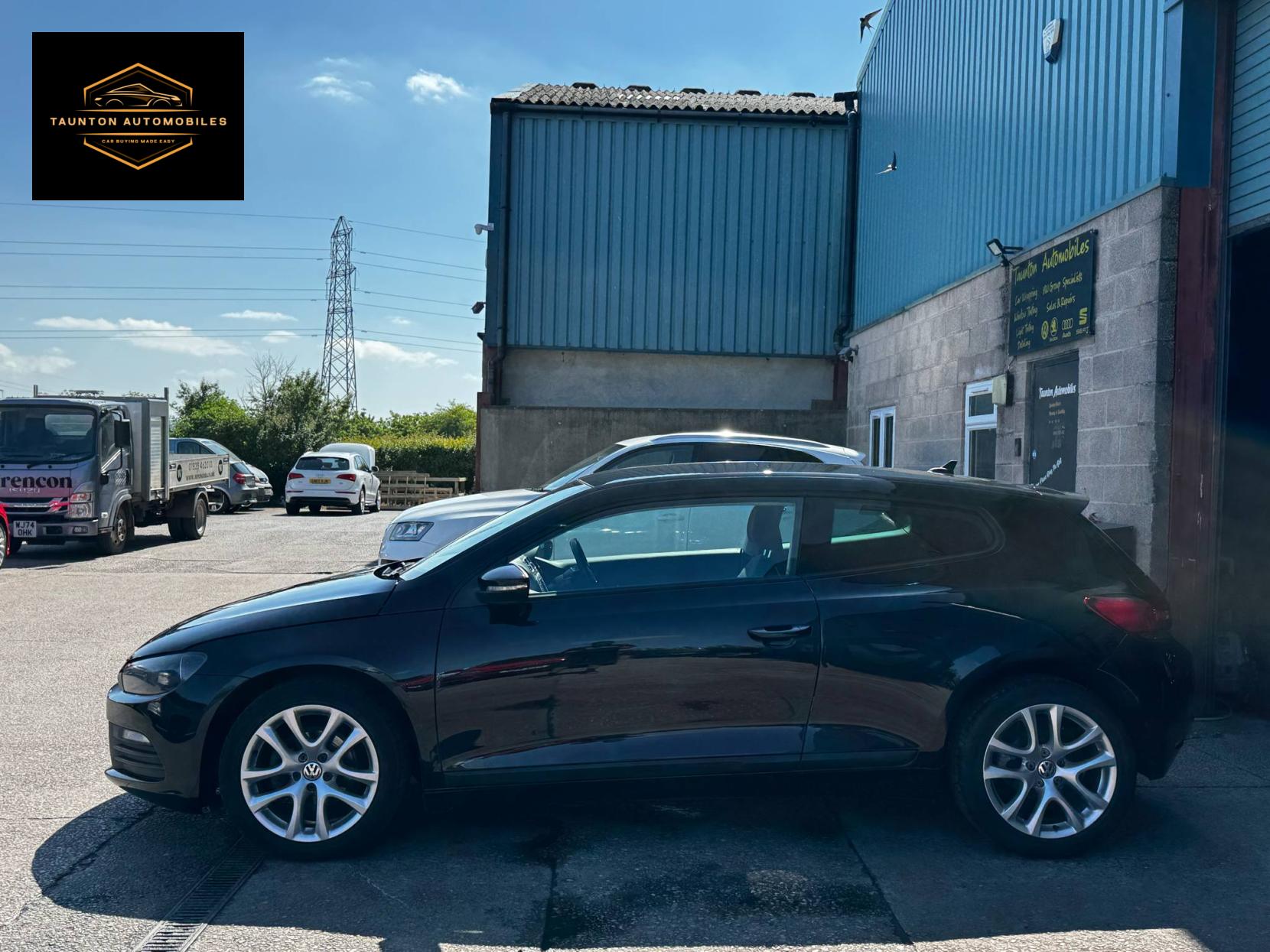 Volkswagen Scirocco 2.0 TDI BlueMotion Tech Hatchback 3dr Diesel Manual Euro 5 (s/s) (Nav) (140 ps)