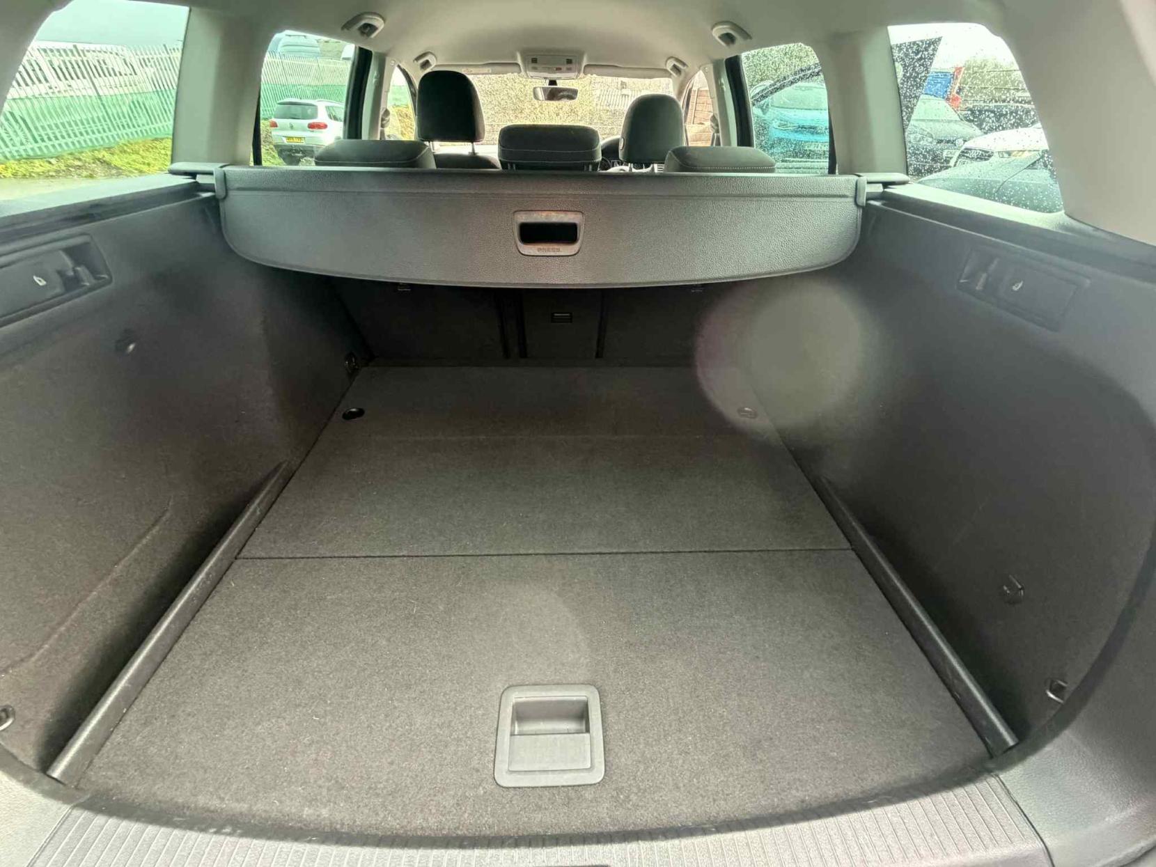 Volkswagen Golf 1.5 TSI EVO GT Estate 5dr Petrol Manual Euro 6 (s/s) (130 ps)